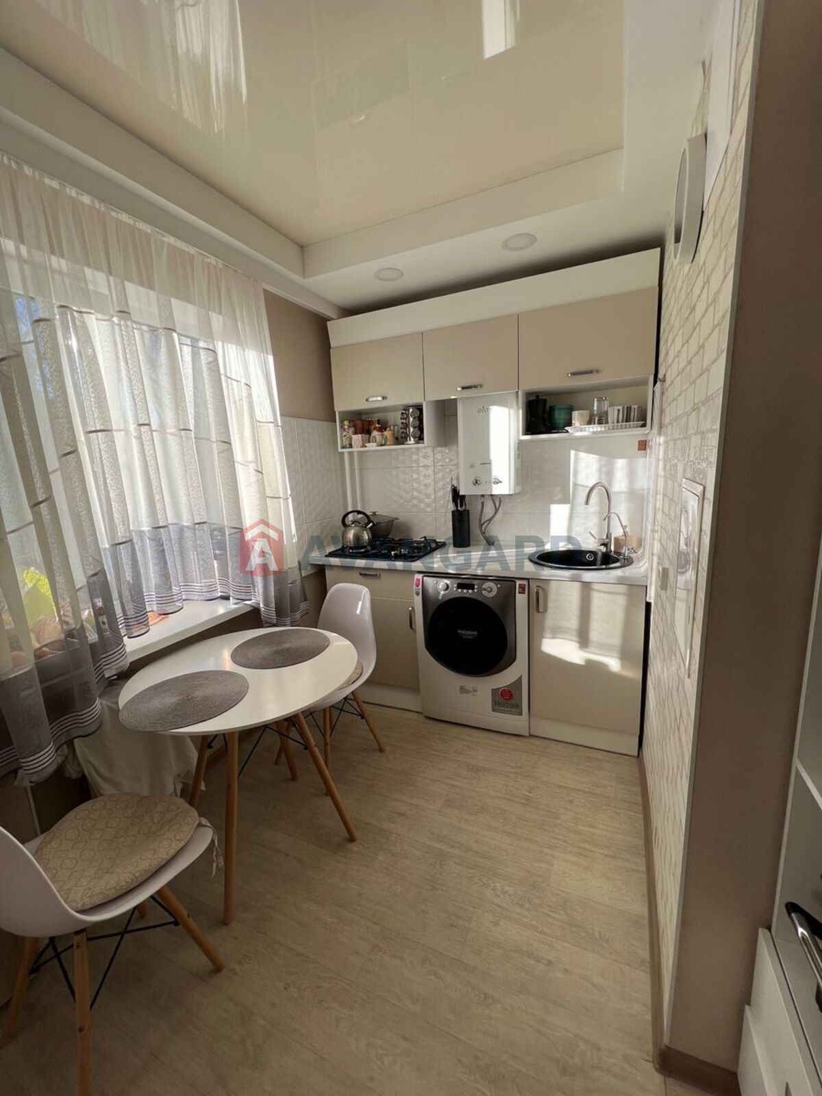 1 кім. квартира, 30/-/6 кв. м., 2/5 поверх фото 12 1 кім. квартира, 30/-/6 кв. м., 2/5 поверх фото 12