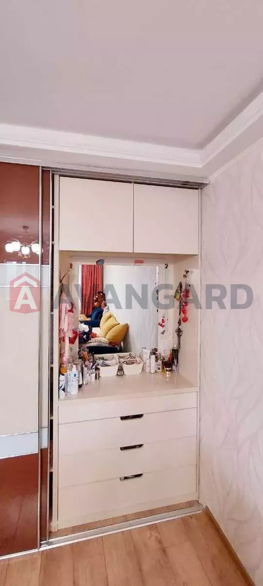 1 ��. ��������, 37/-/9 ��. �., 7/9 ������ ���� 20