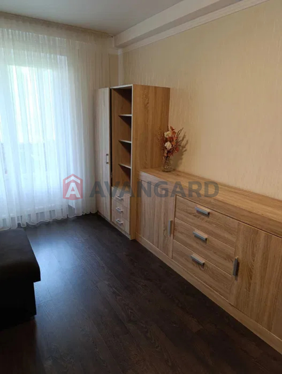 3 ��. ��������, 58/-/6 ��. �., 6/9 ������ ���� 7