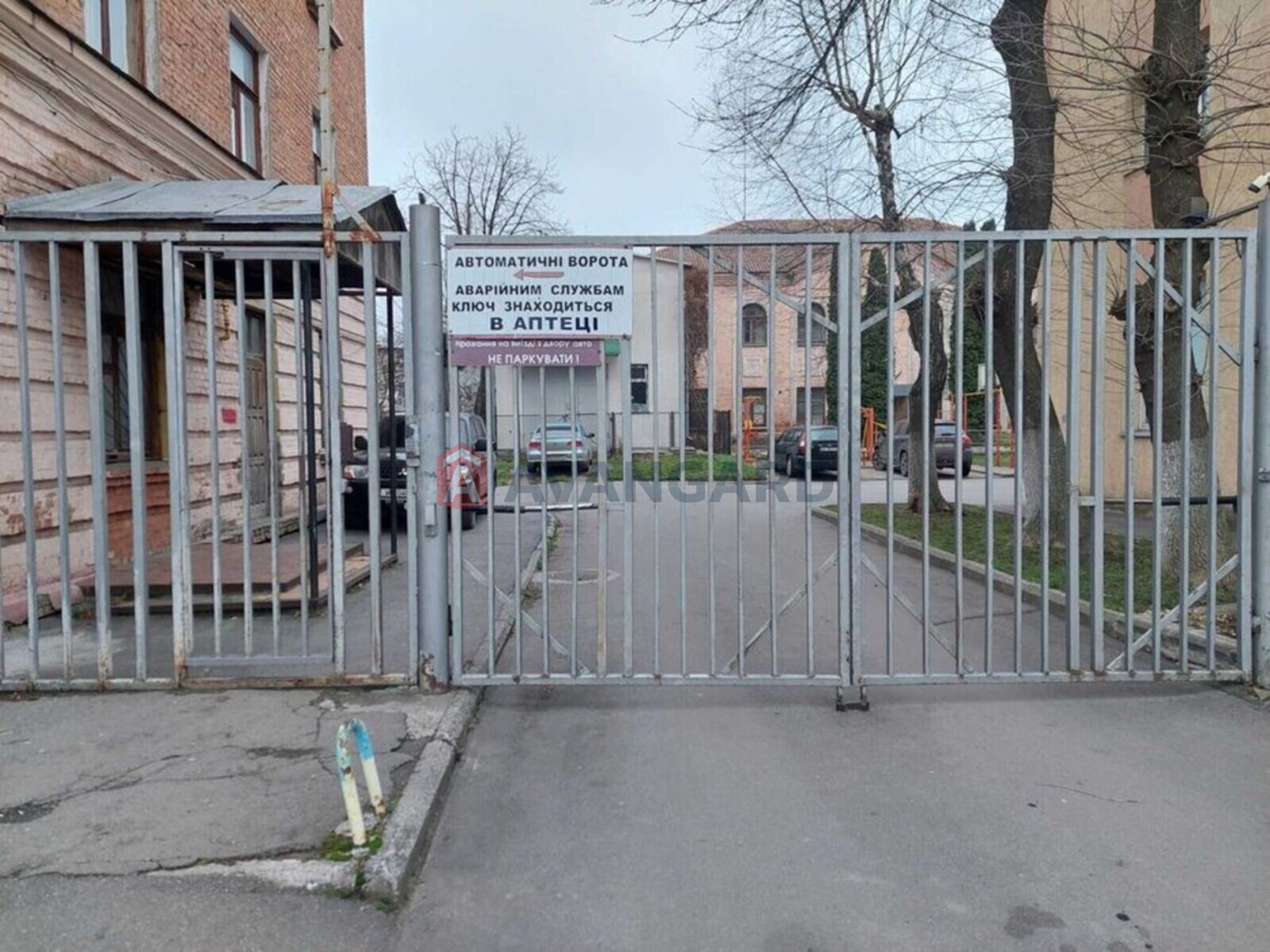 1 ��. ��������, 31/-/31 ��. �., 4/5 ������ ���� 3