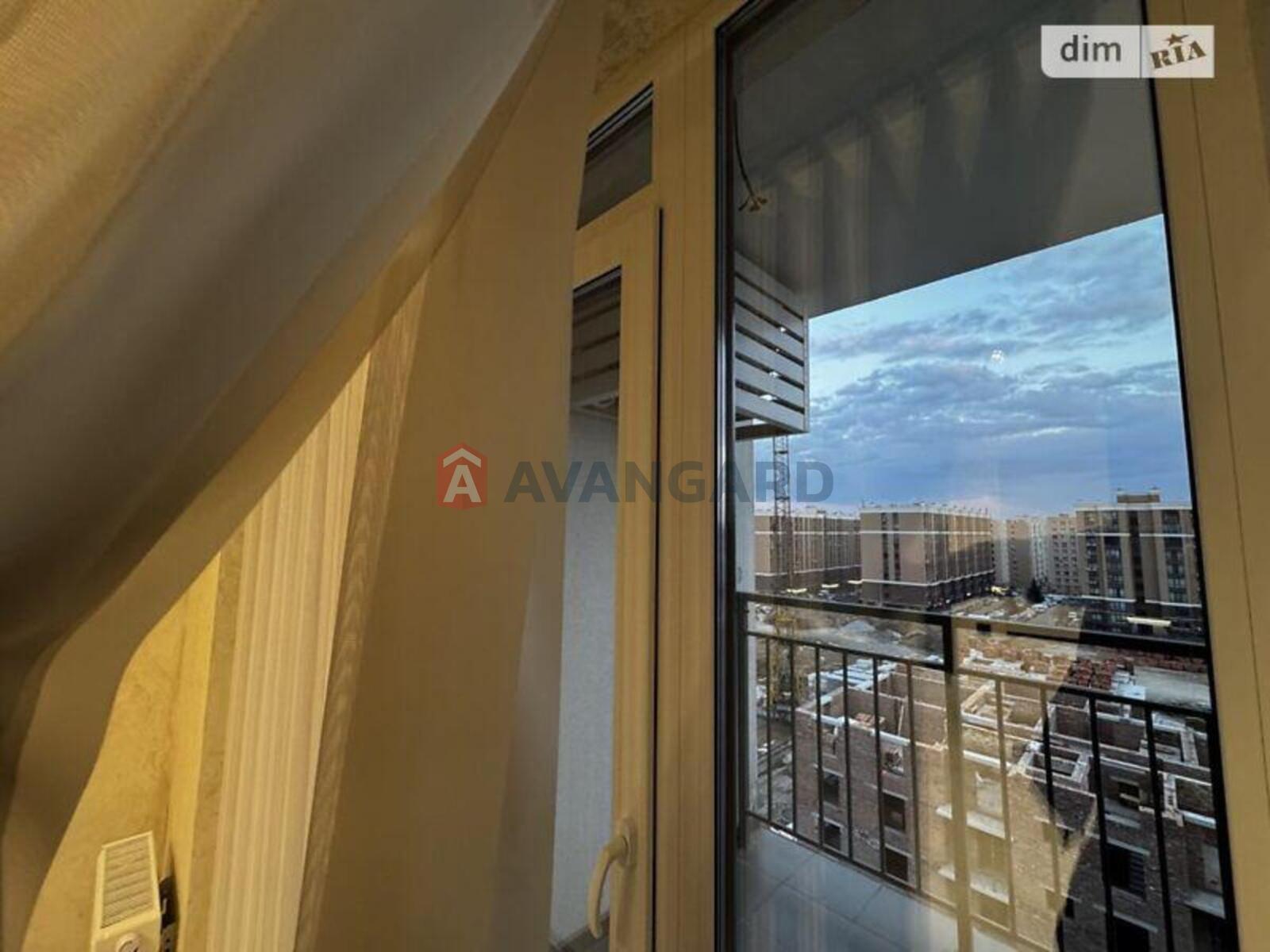 1 ��. ��������, 38/-/11 ��. �., 7/8 ������ ���� 5