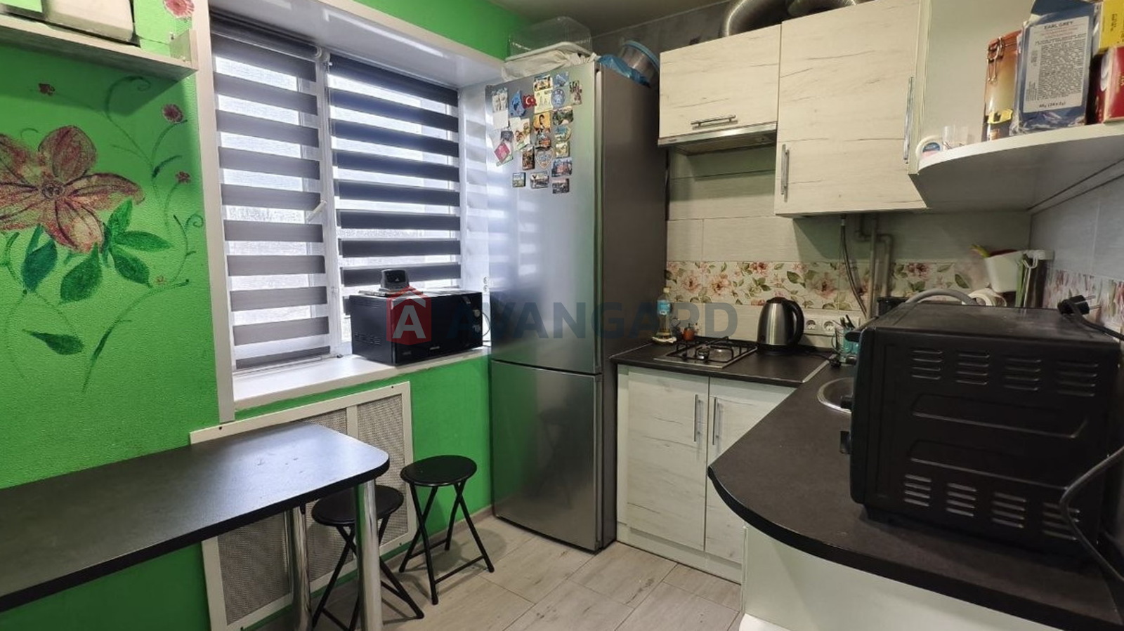 2 ��. ��������, 41/-/6 ��. �., 5/5 ������ ���� 8