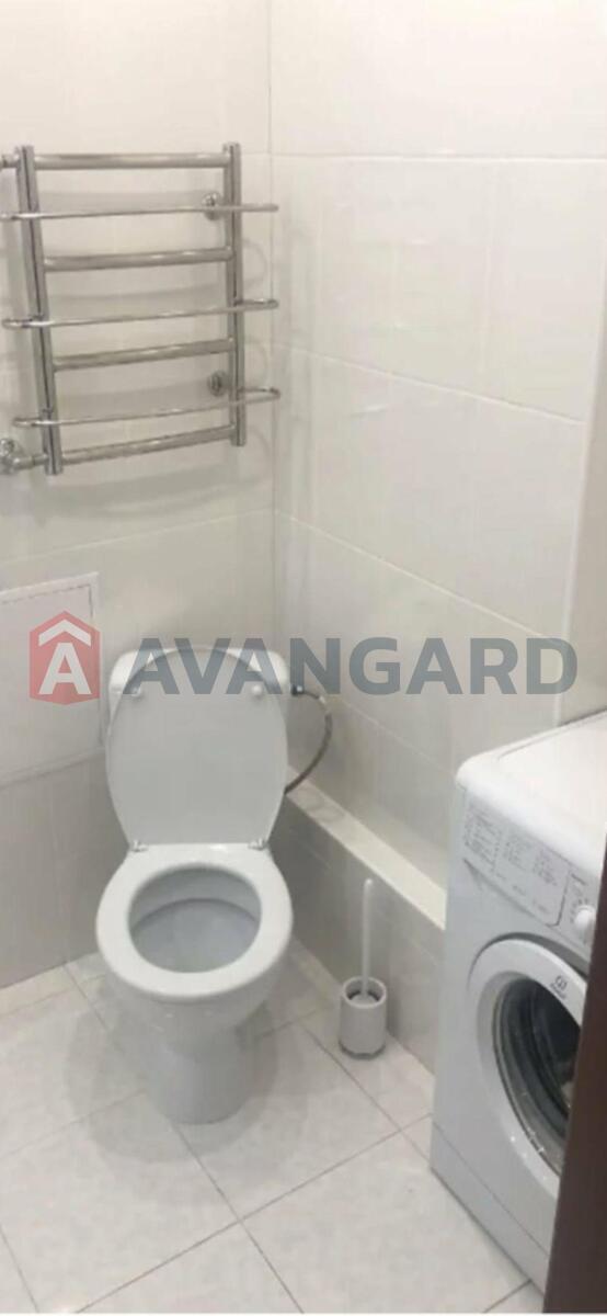 1 ��. ��������, 45/19/10 ��. �., 8/23 ������ ���� 8