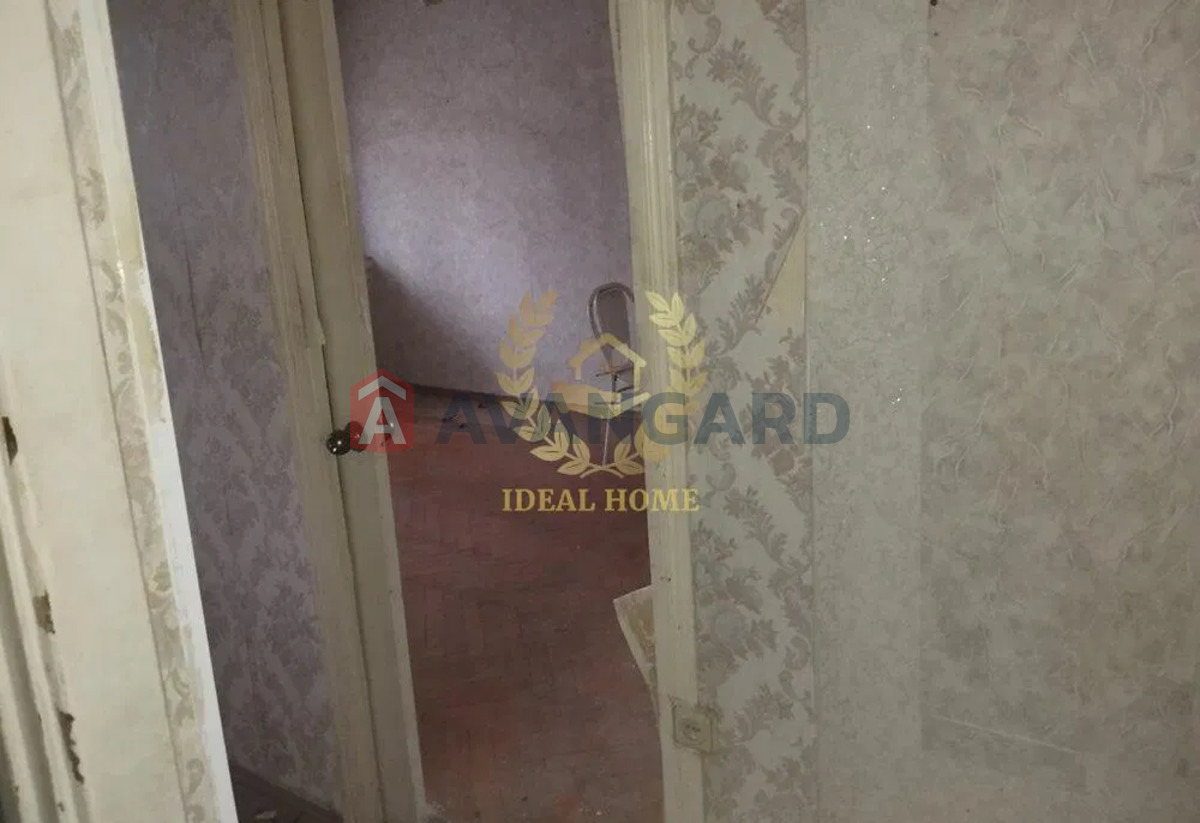 1 ��. ��������, 31/-/6 ��. �., 3/5 ������ ���� 9