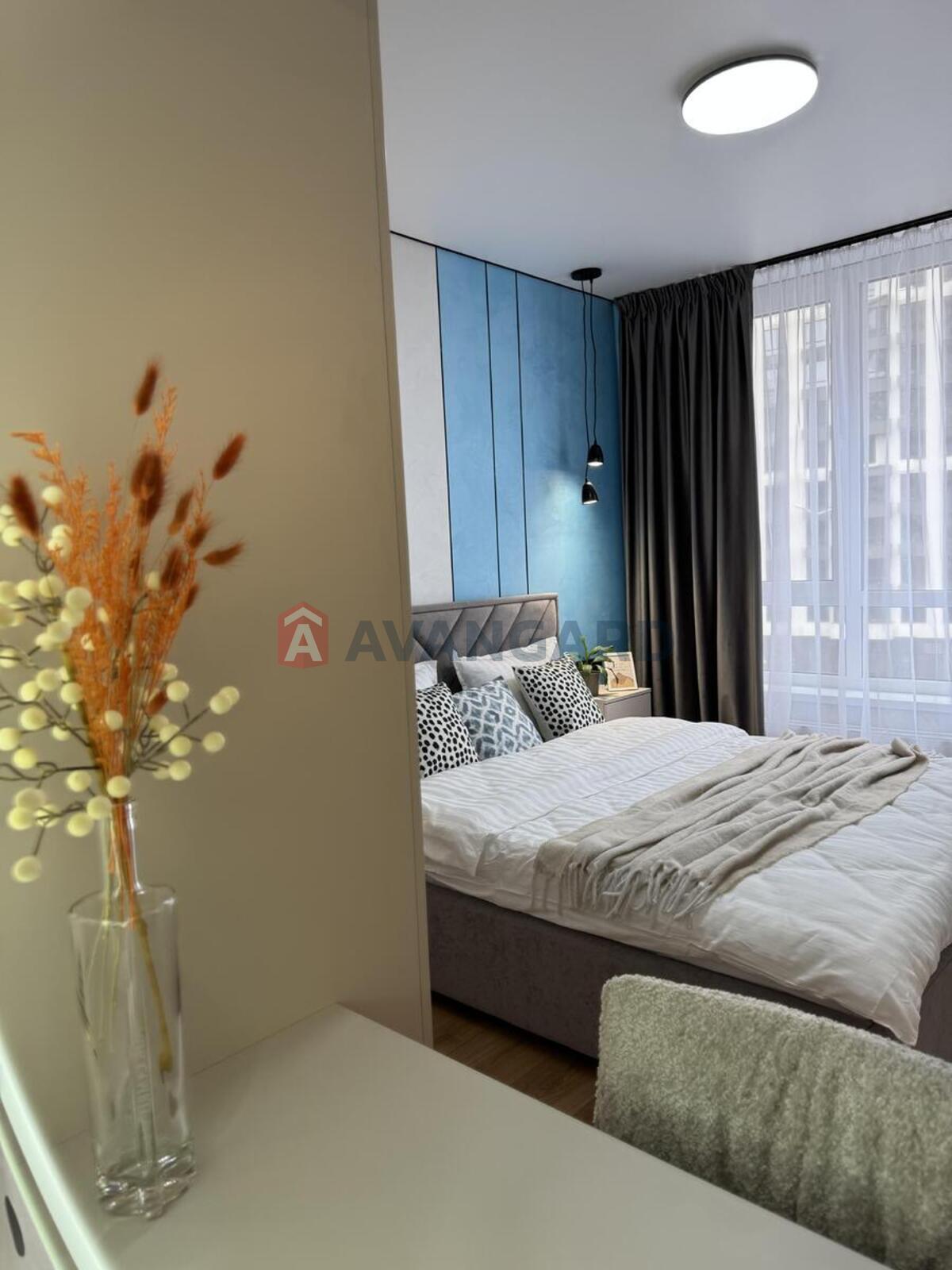 1 ��. ��������, 43/15/24 ��. �., 4/25 ������ ���� 7