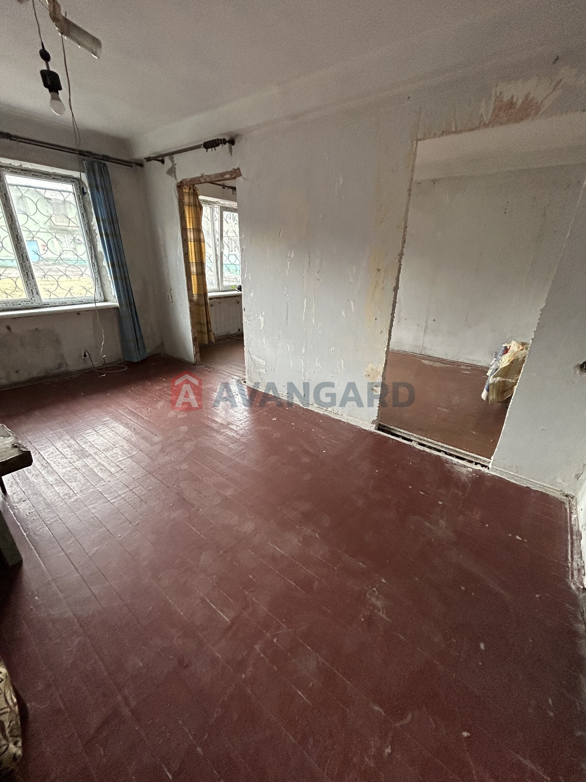 3 ����. ��������, 53,9/39,2/6,5 ��. �., 1/5 ���� ���� 2