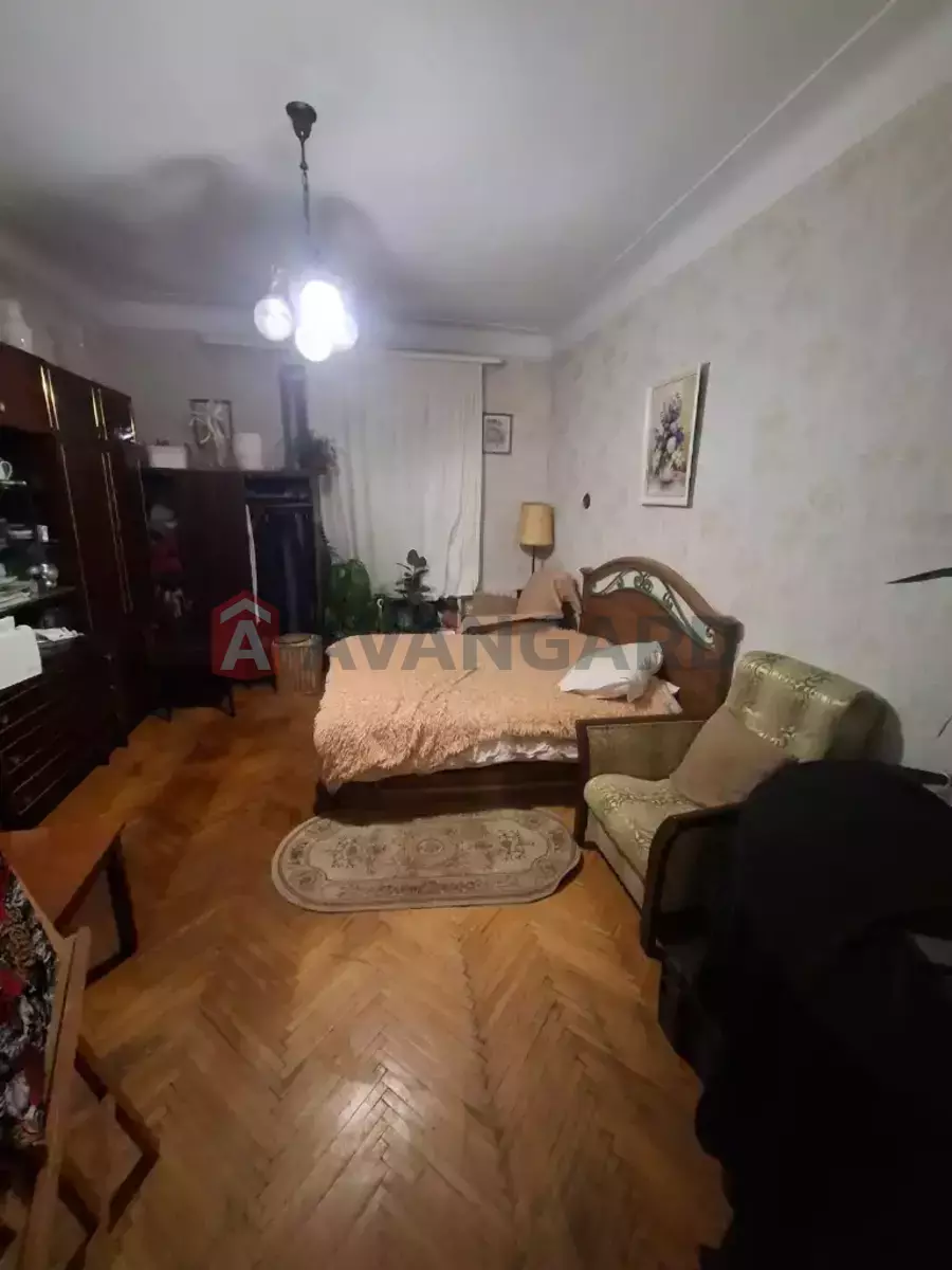 3 ��. ��������, 74/56/7 ��. �., 3/4 ������ ���� 9