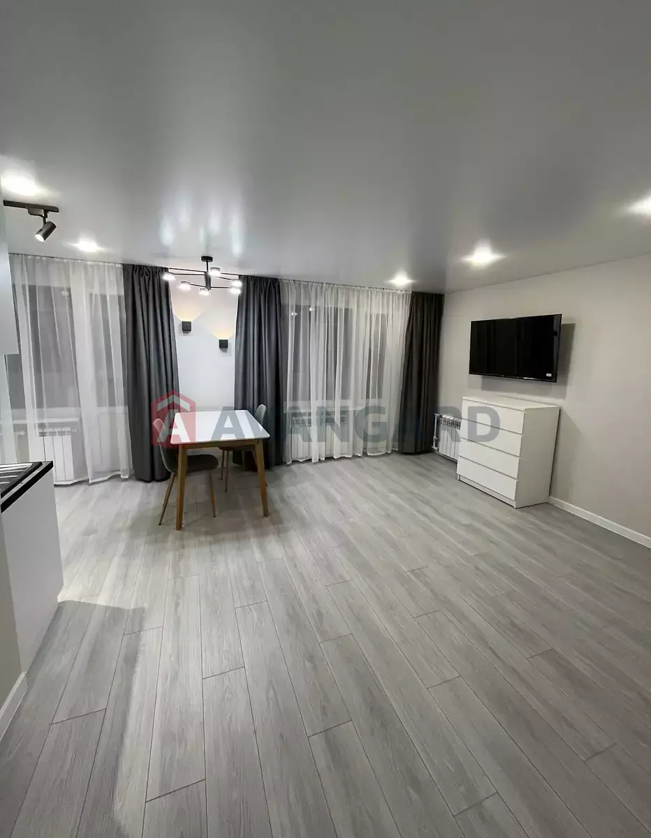 1 ����. ��������, 39/18/- ��. �., 9/14 ���� ���� 11