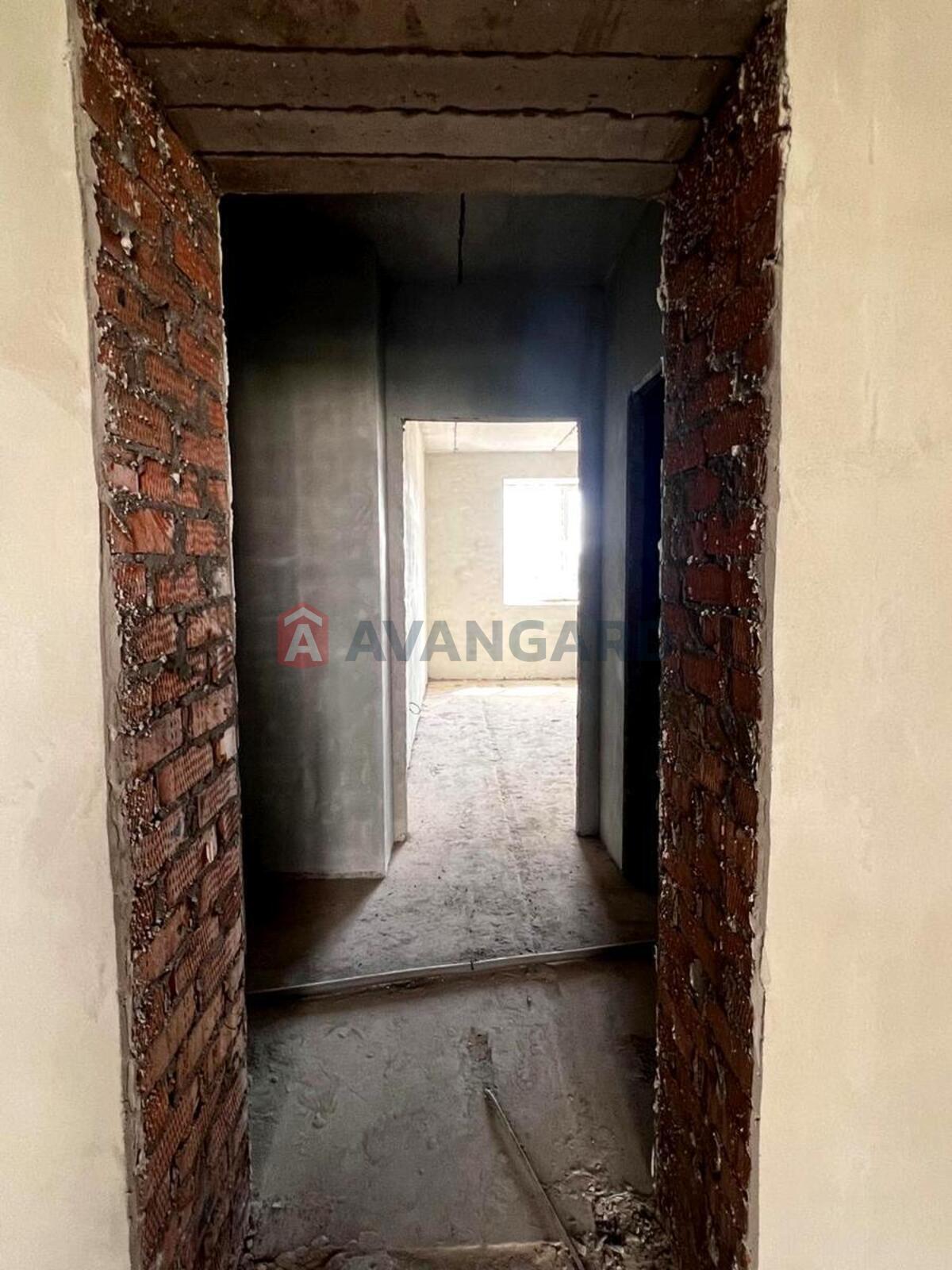 1 ��. ��������, 54/23/30 ��. �., 6/10 ������ ���� 16