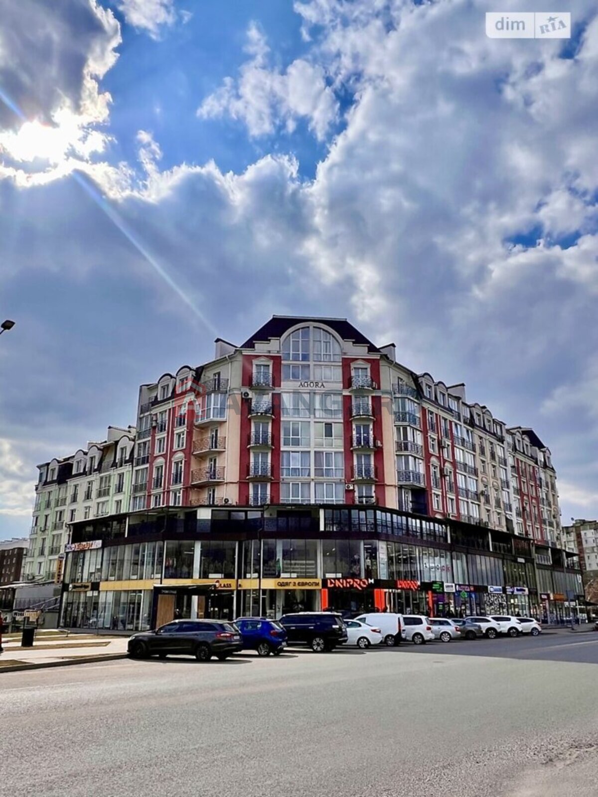 4 ��. ��������, 108/71/11 ��. �., 4/7 ������ ���� 3