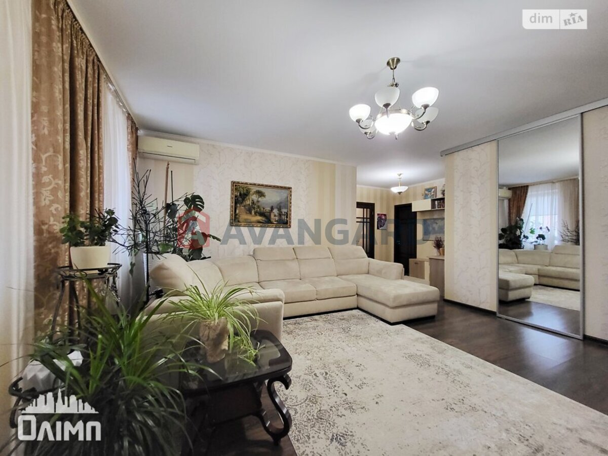 3 ��. ��������, 100/-/- ��. �., 7/9 ������ ���� 21