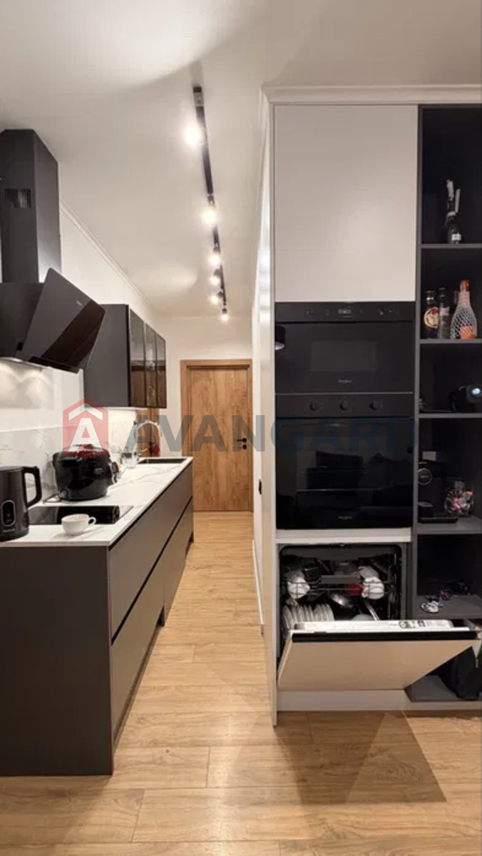 2 ��. ��������, 70/-/15 ��. �., 2/16 ������ ���� 3