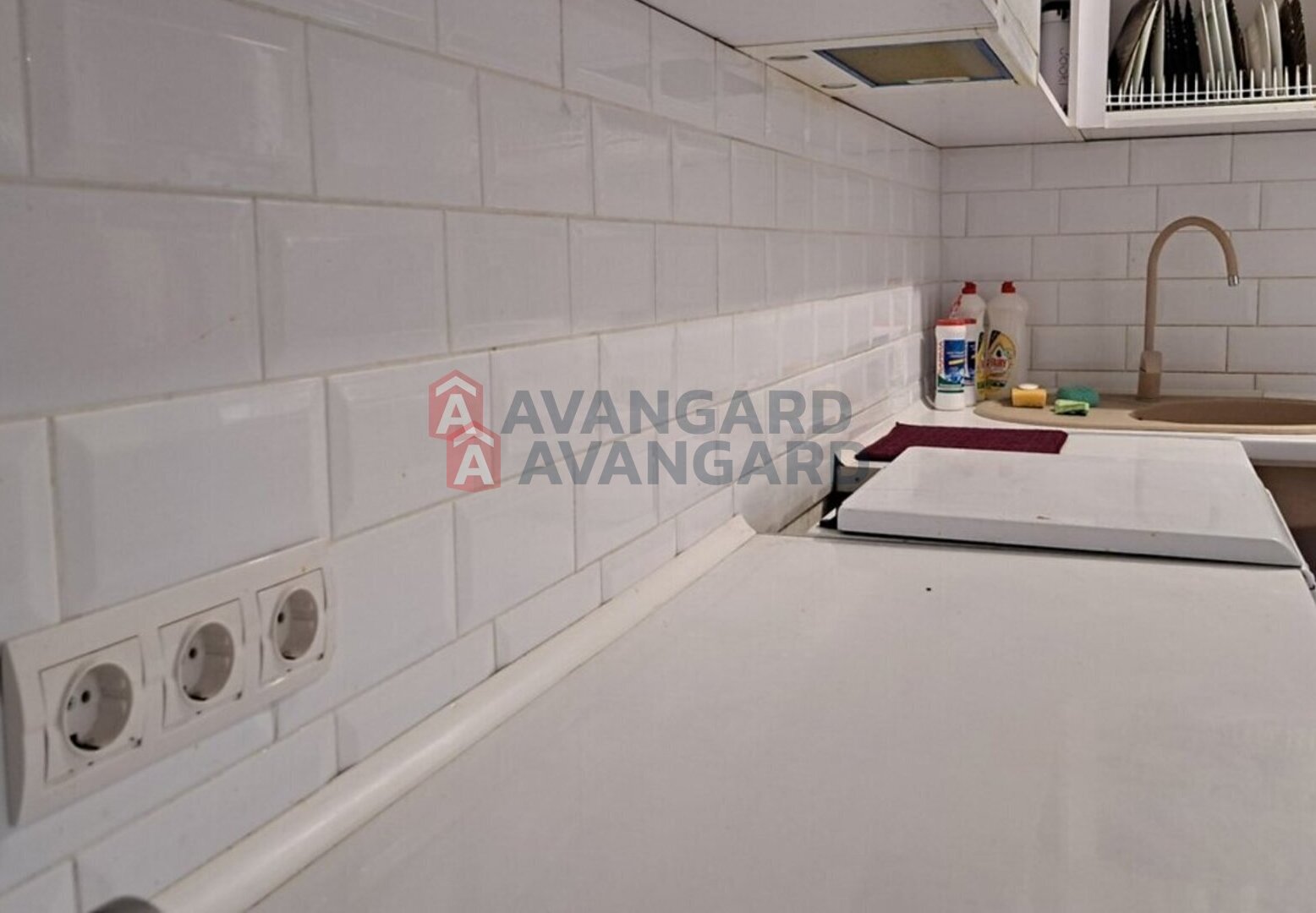 3 ��. ��������, 100/50/15 ��. �., 1/11 ������ ���� 13