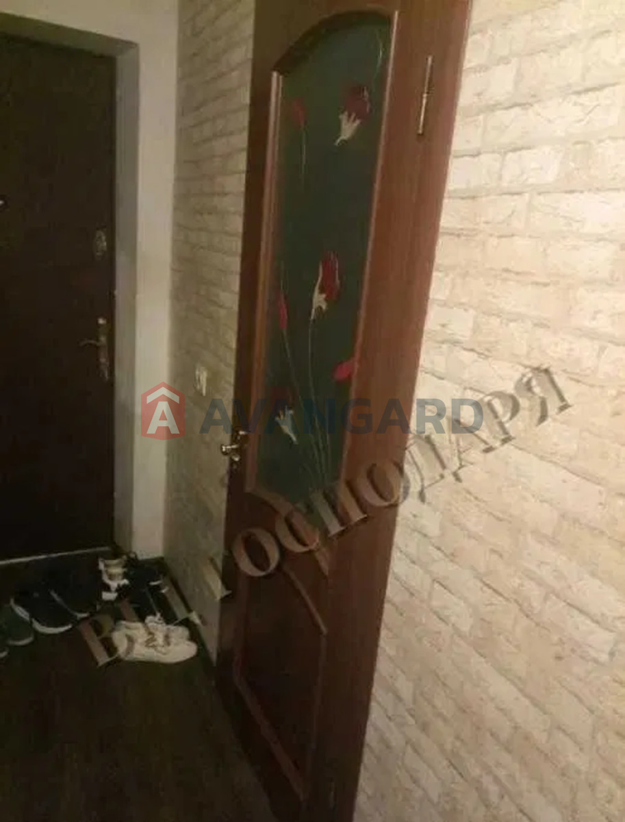 1 ��. ��������, 46/-/7 ��. �., 4/5 ������ ���� 16