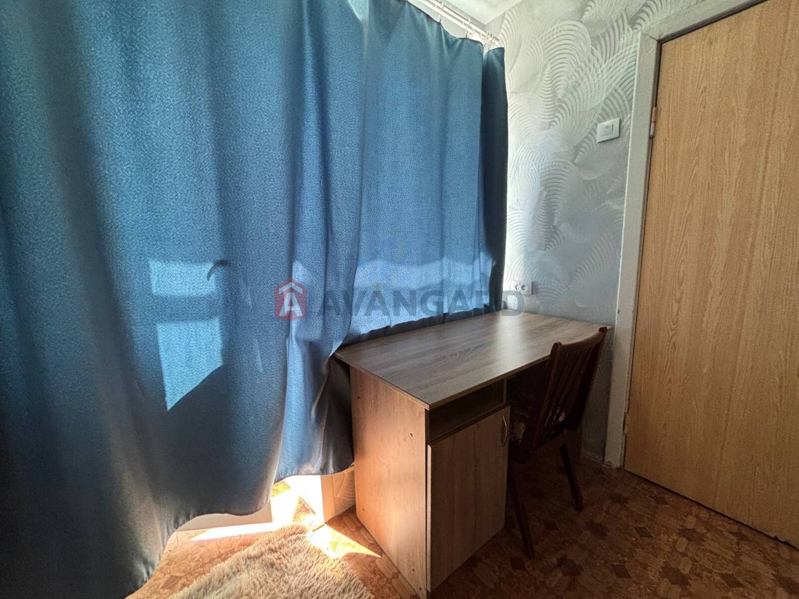 2 ��. ��������, 45/-/8 ��. �., 3/5 ������ ���� 18