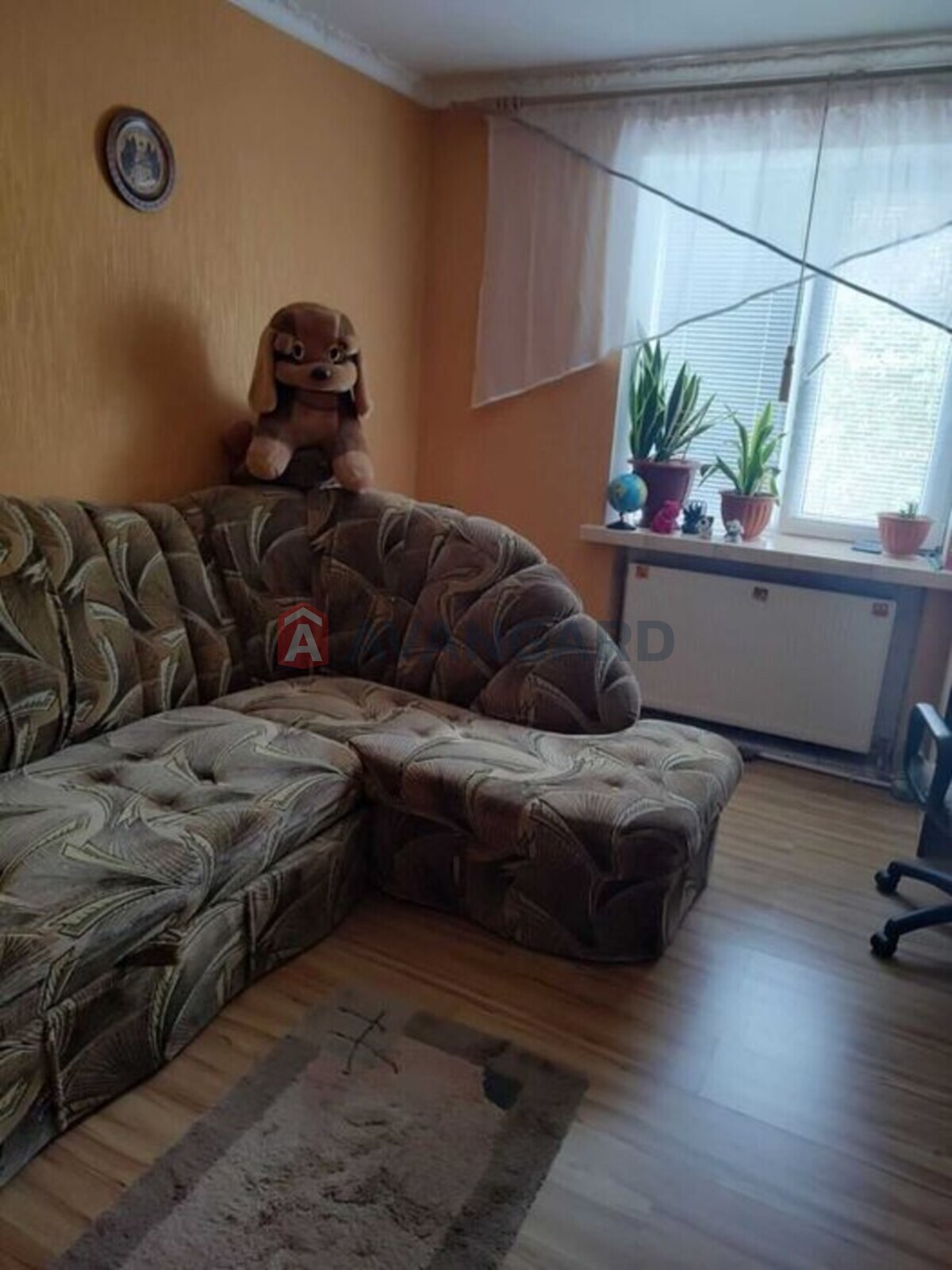 2 ��. ��������, 49/-/6 ��. �., 2/5 ������ ���� 5