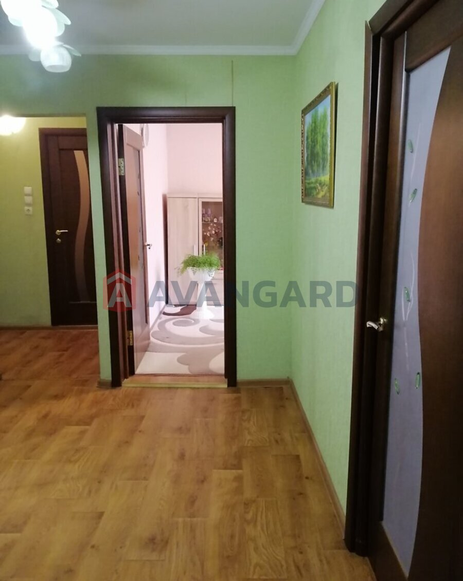 3 ��. ��������, 61/60/8 ��. �., 1/9 ������ ���� 2