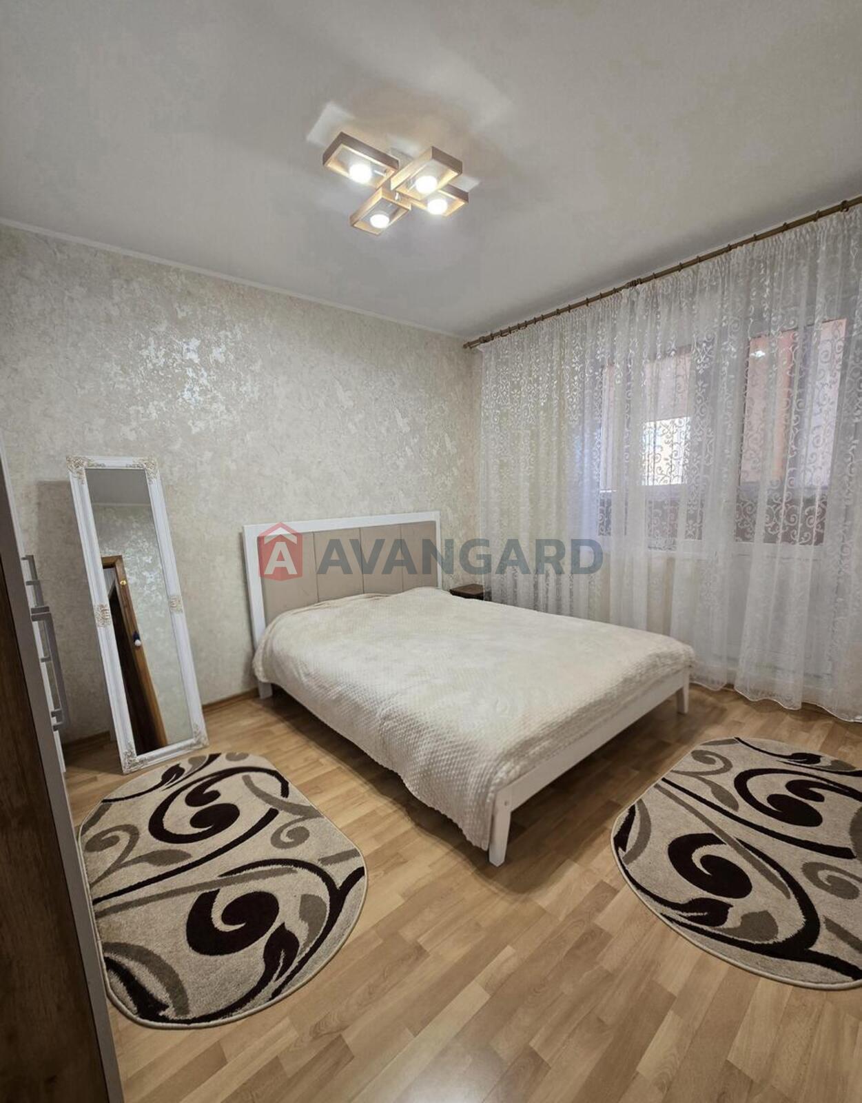 3 ��. ��������, 71/-/8 ��. �., 11/16 ������ ���� 1