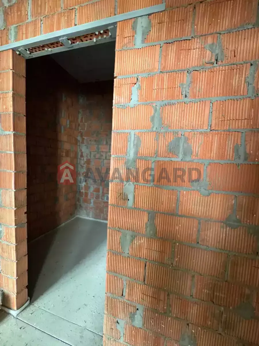 2 ��. ��������, 49/-/- ��. �., 10/10 ������ ���� 12