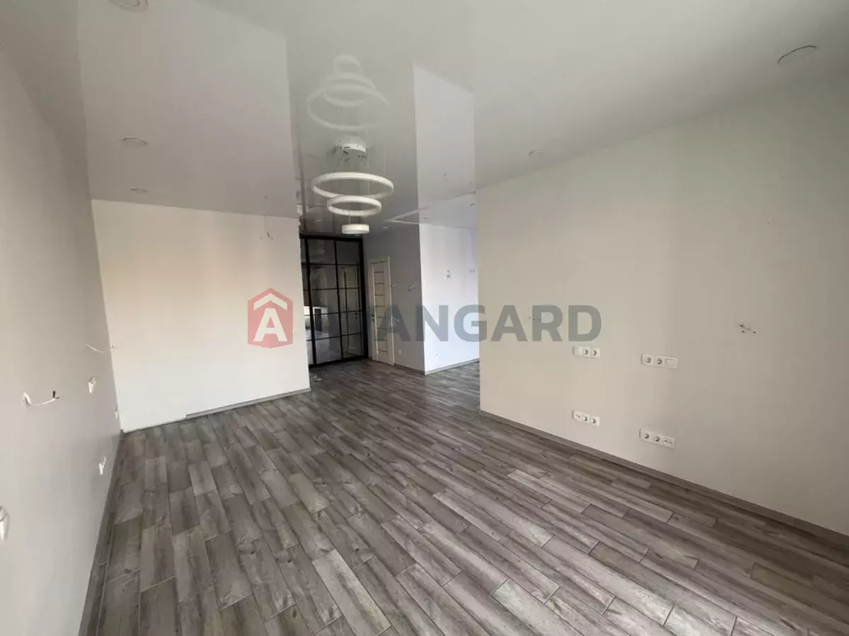 1 ��. ��������, 43/-/14 ��. �., 12/12 ������ ���� 3