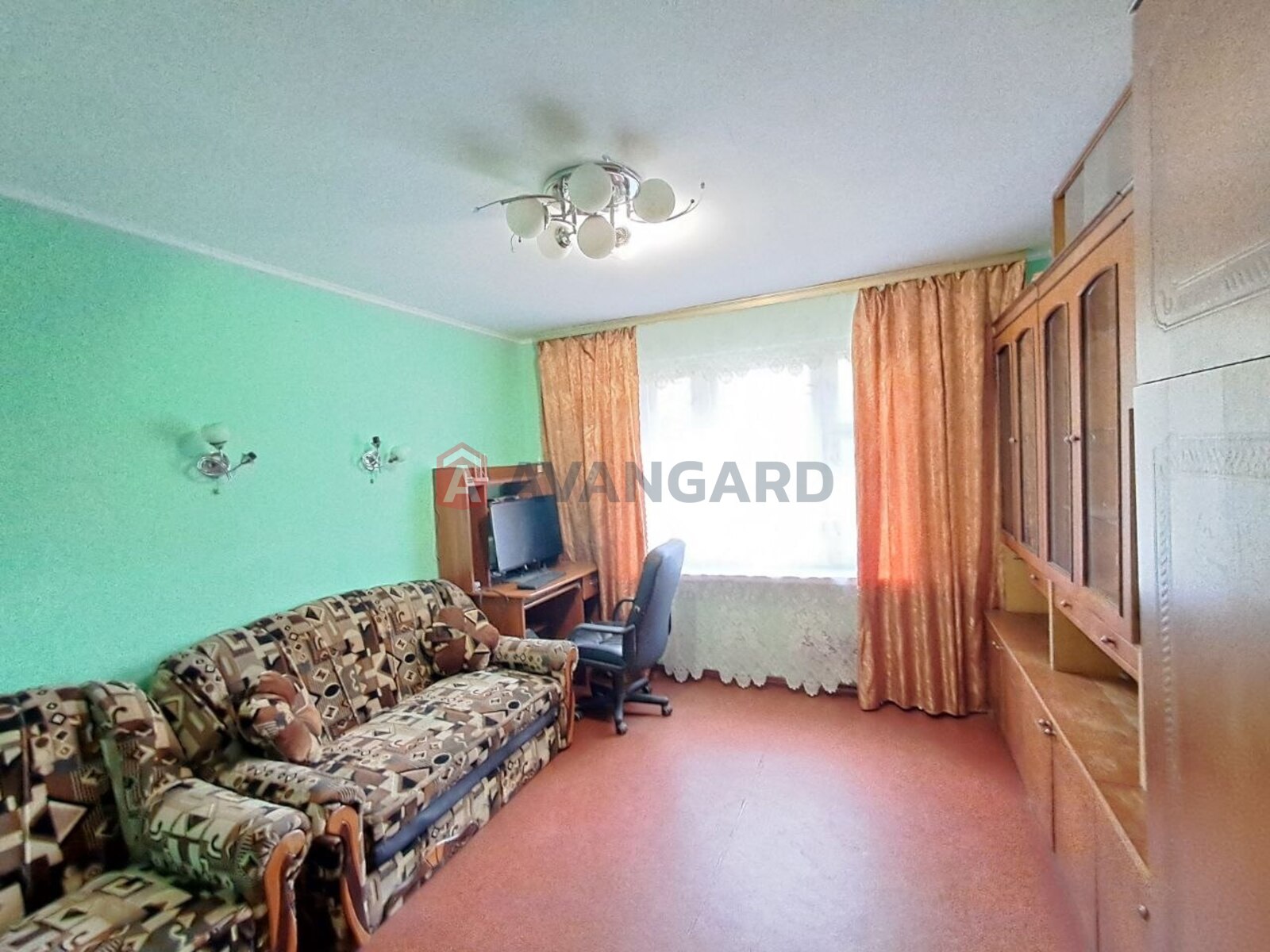 1 ��. ��������, 23,7/12,8/13 ��. �., 4/5 ������ ���� 1