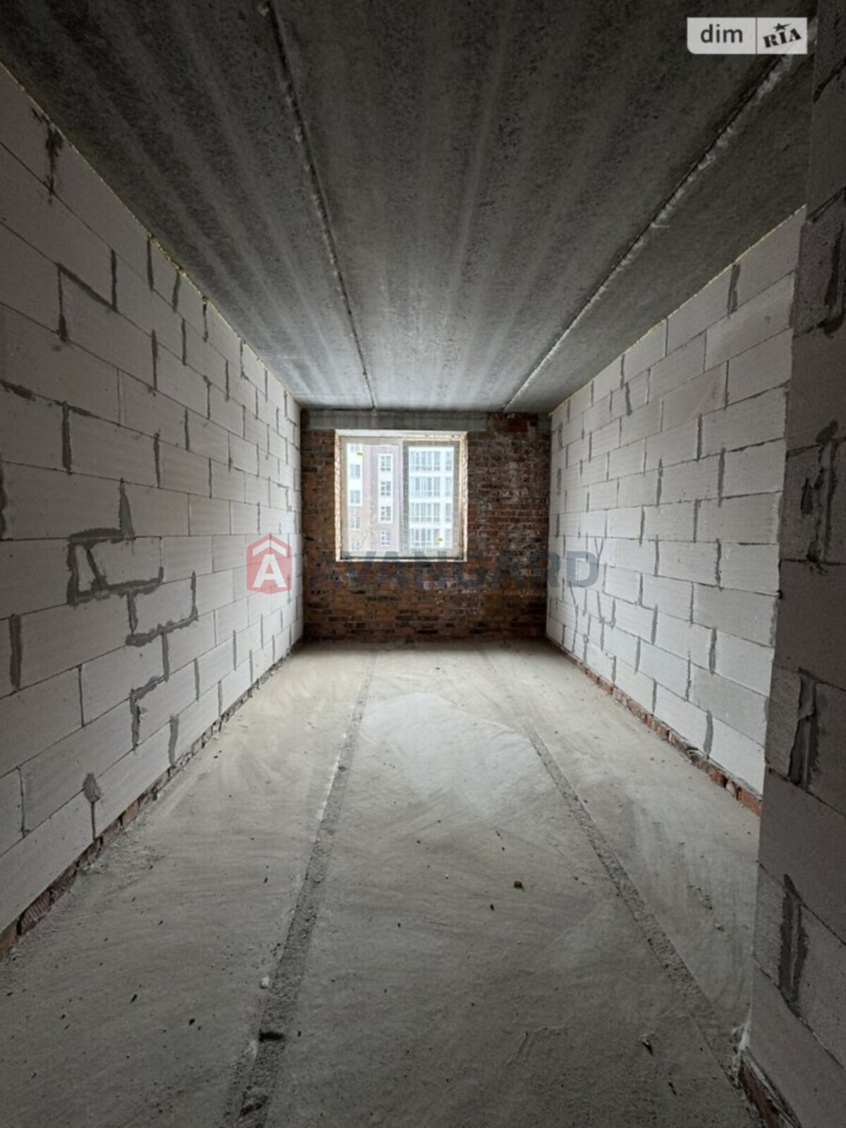 1 ��. ��������, 35/15/9 ��. �., 6/10 ������ ���� 3