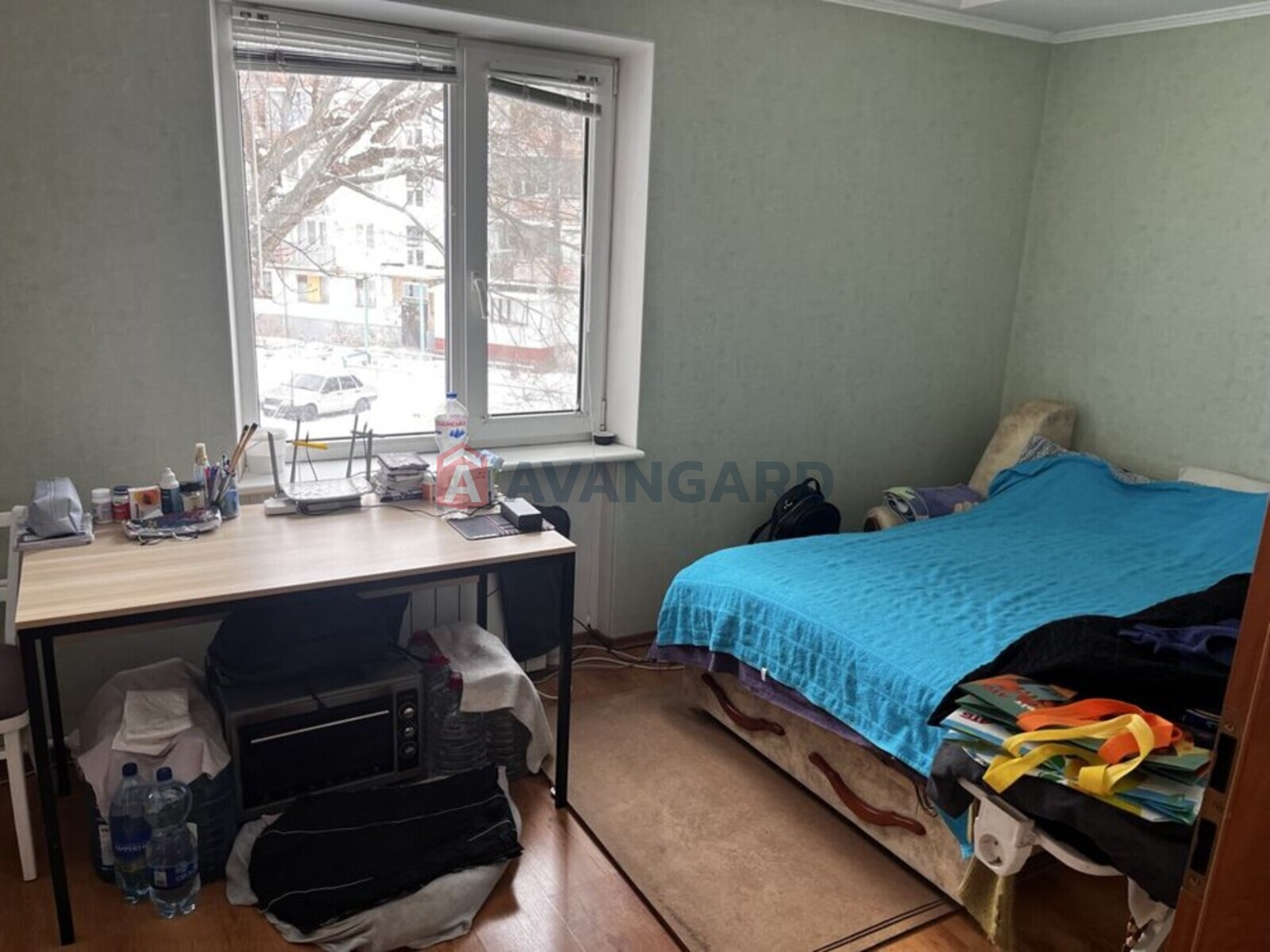 2 ��. ��������, 44/-/8 ��. �., 2/5 ������ ���� 6