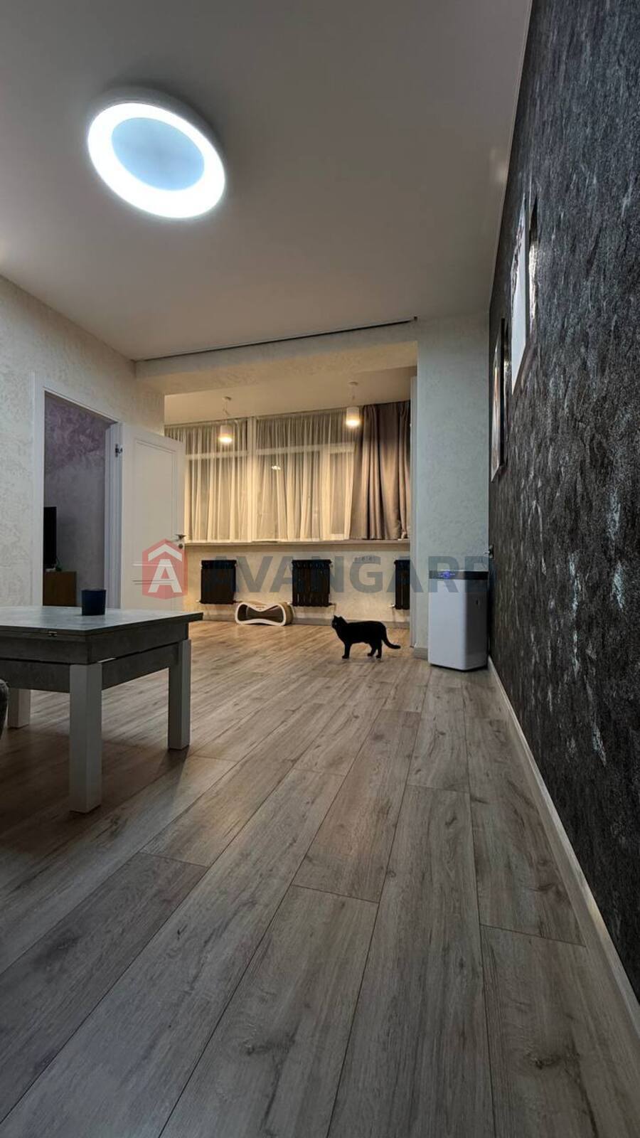 2 ��. ��������, 48/-/10 ��. �., 4/4 ������ ���� 12