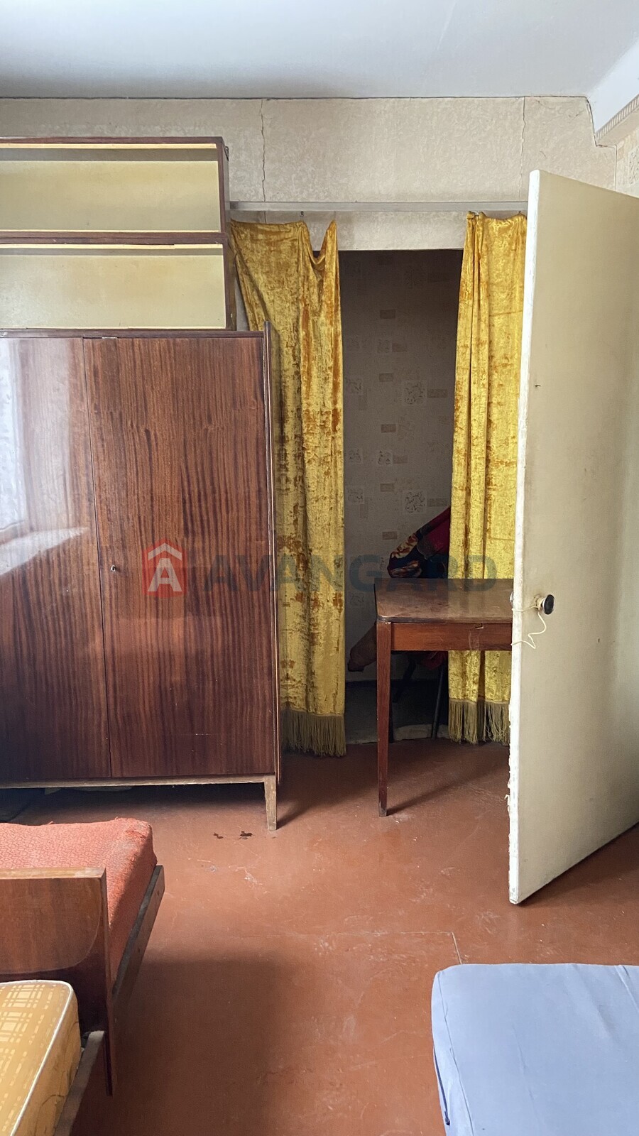 2 ����. ��������, 44/-/6 ��. �., 2/5 ���� ���� 2