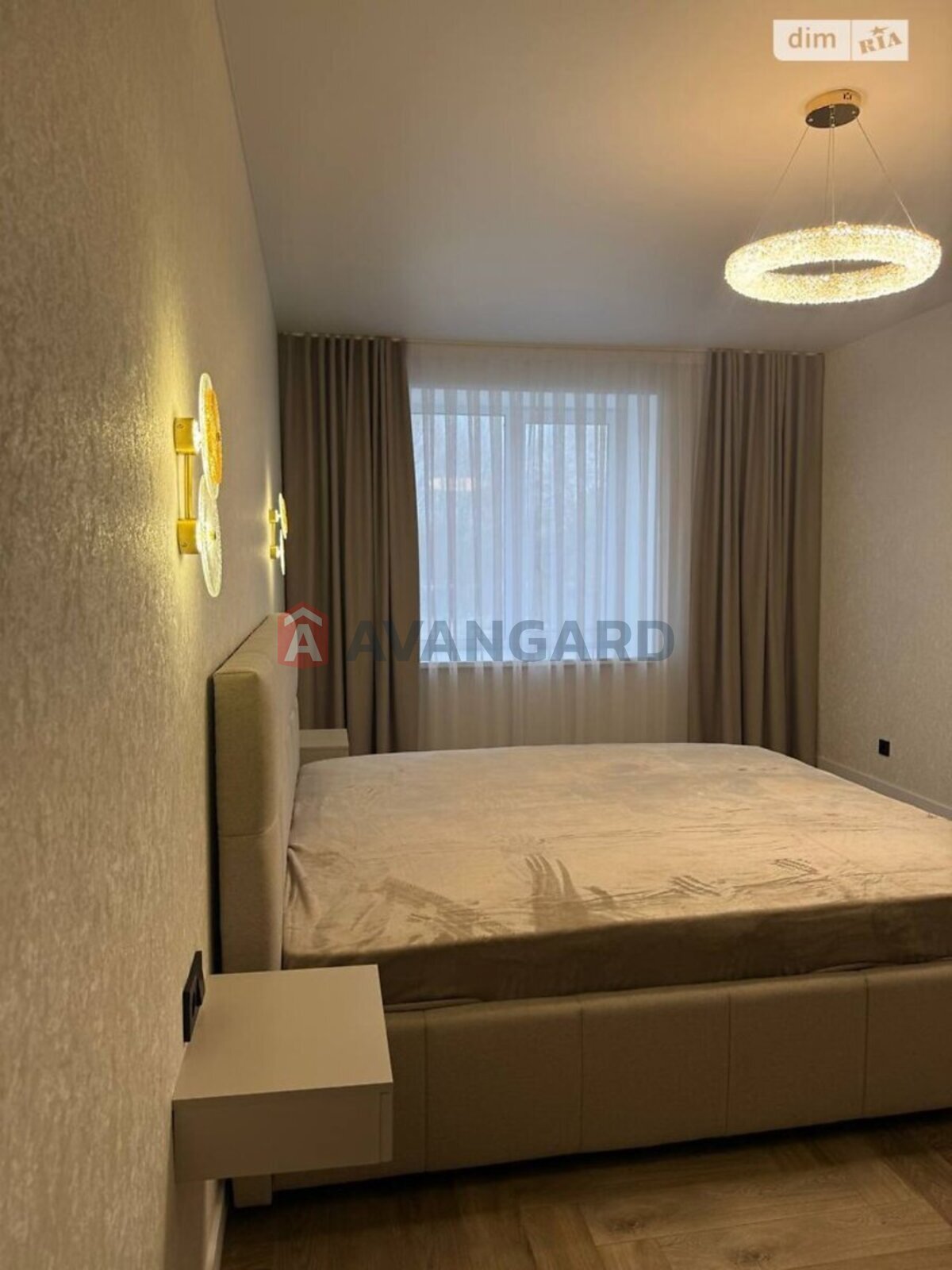 2 ��. ��������, 70/-/- ��. �., 1/10 ������ ���� 7