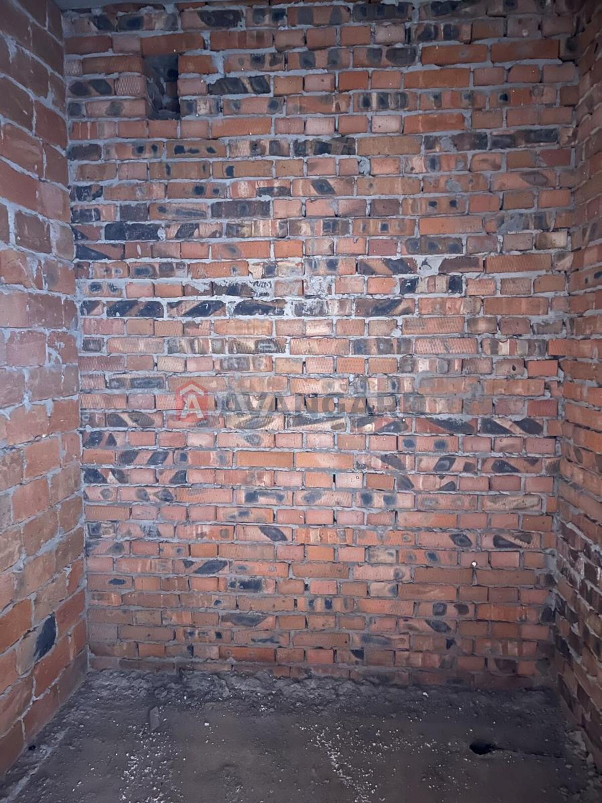 2 ��. ��������, 65/30/9 ��. �., 6/10 ������ ���� 12