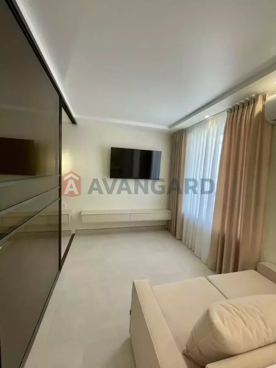 2 ��. ��������, 45/-/- ��. �., 7/10 ������ ���� 1