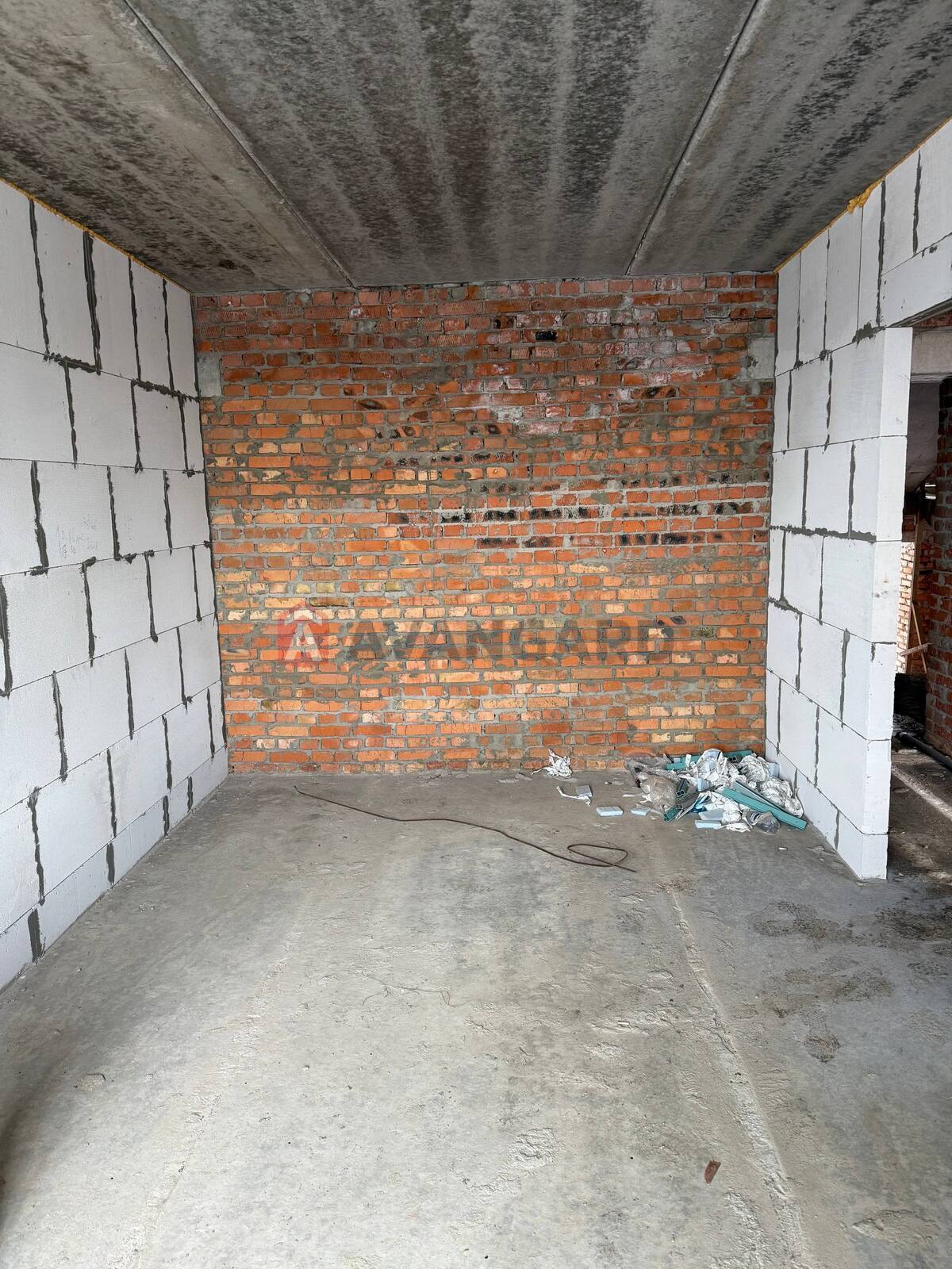 1 ����. ��������, 43/18/15 ��. �., 1/9 ���� ���� 5