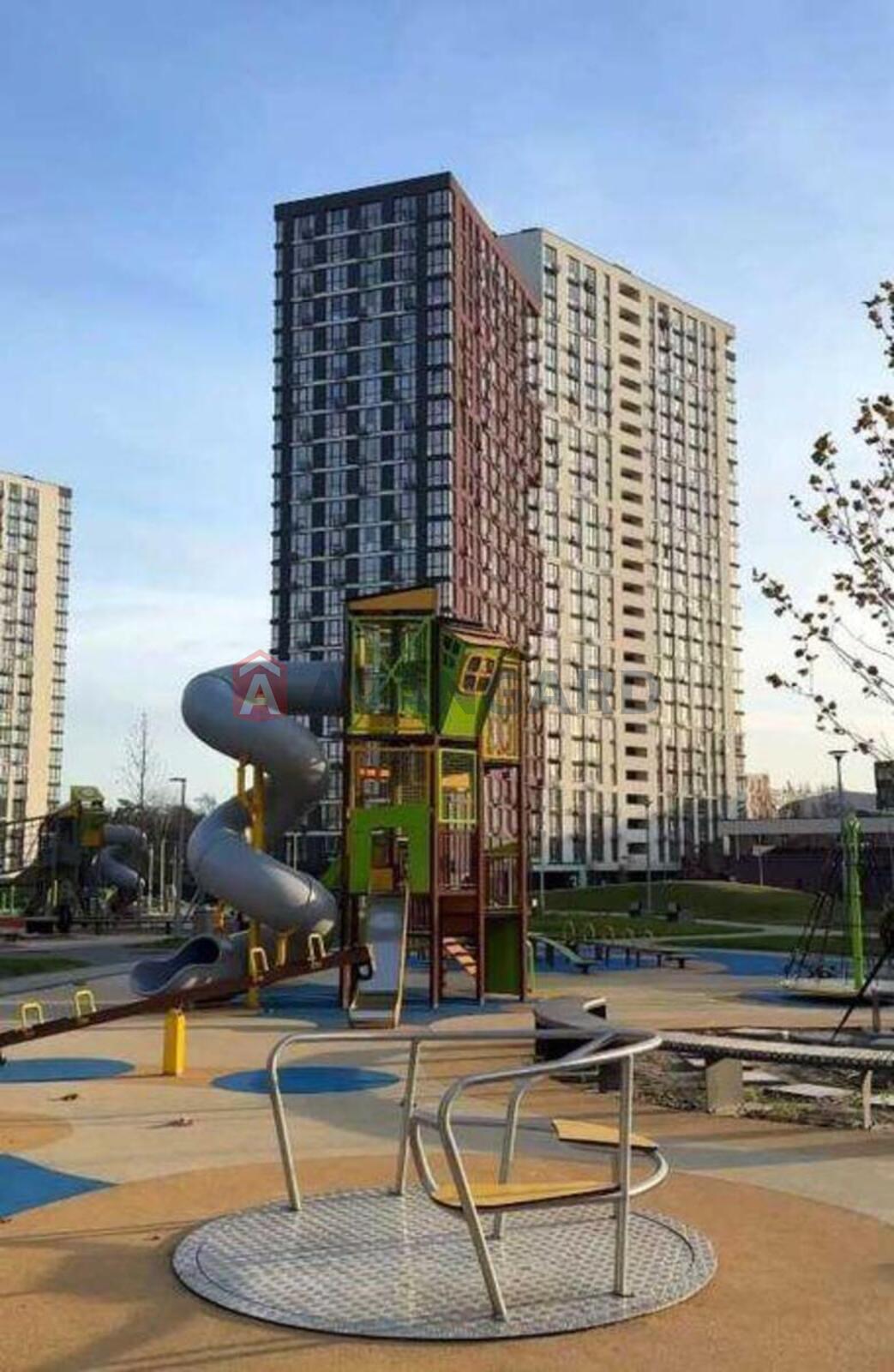 2 ��. ��������, 73/-/18 ��. �., 16/24 ������ ���� 4