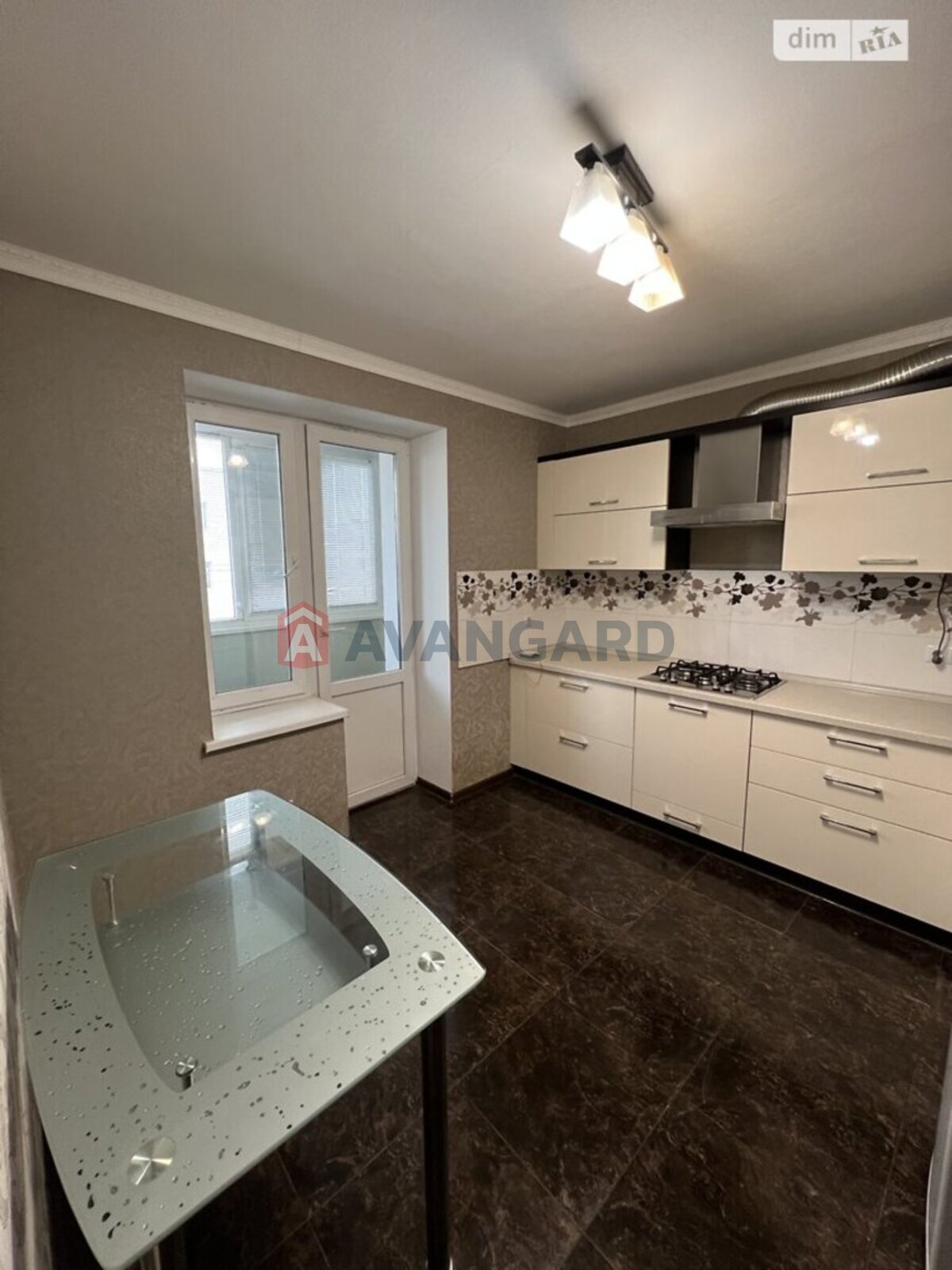 1 . , 37/18/9 . ., 9/10   5