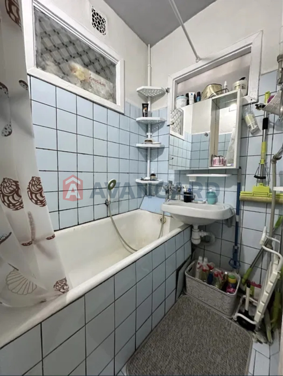 4 ��. ��������, 78/50/6 ��. �., 9/9 ������ ���� 20