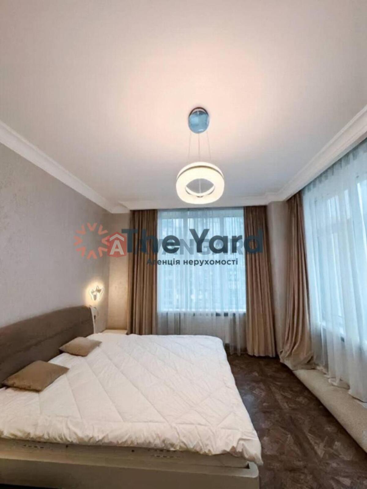 2 ��. ��������, 118/63/28 ��. �., 15/29 ������ ���� 5