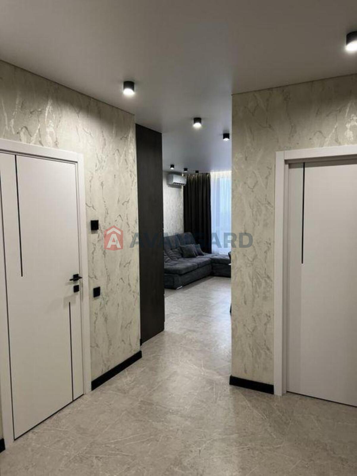 1 ��. ��������, 57/-/23 ��. �., 20/25 ������ ���� 5