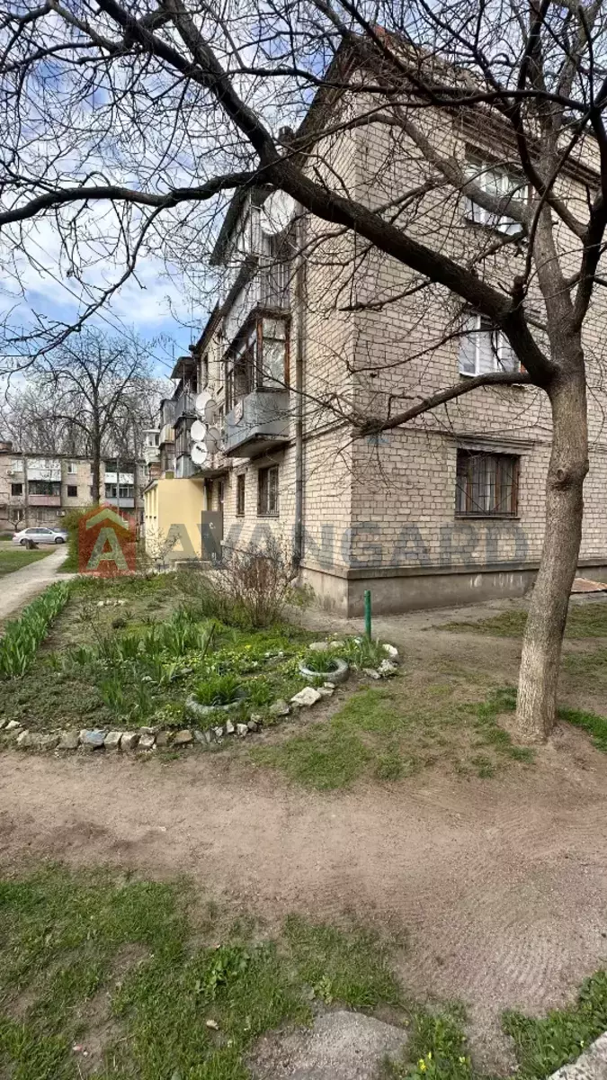 2 ��. ��������, 46/-/6 ��. �., 1/3 ������ ���� 11