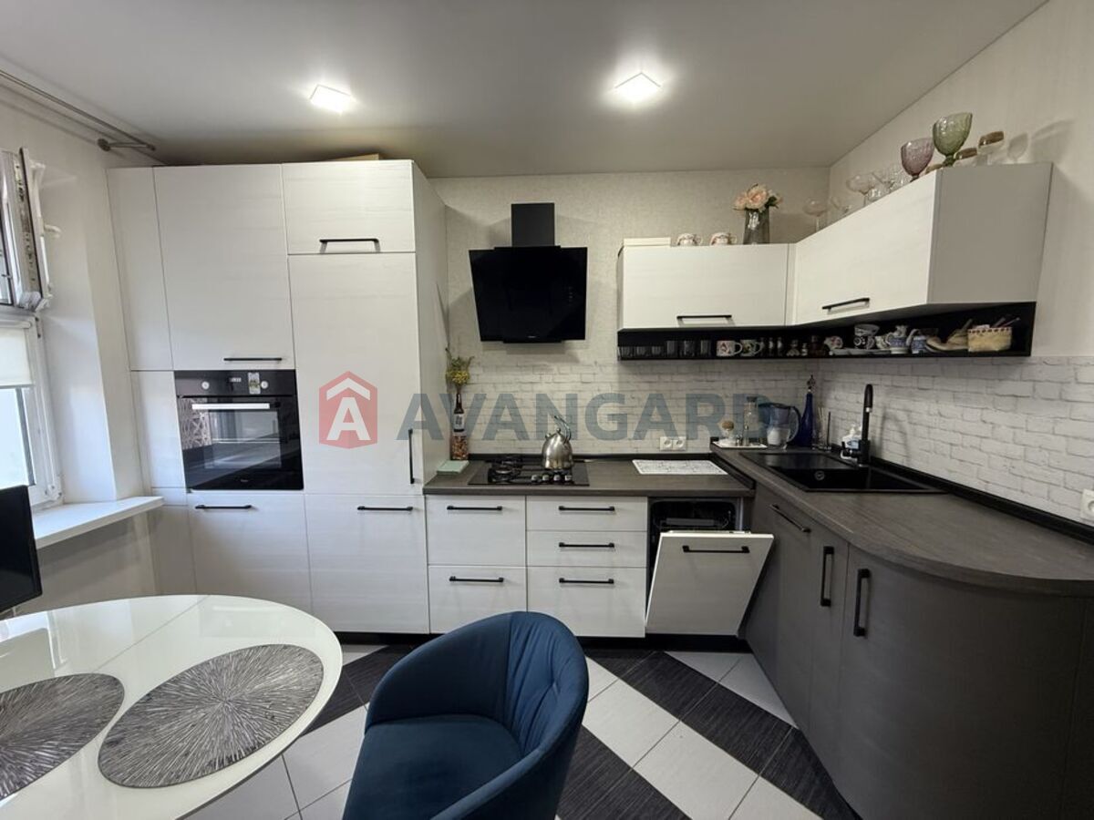 3 комн. квартира, 67/-/10 кв. м., 8/10 этаж фото 2 3 комн. квартира, 67/-/10 кв. м., 8/10 этаж фото 2