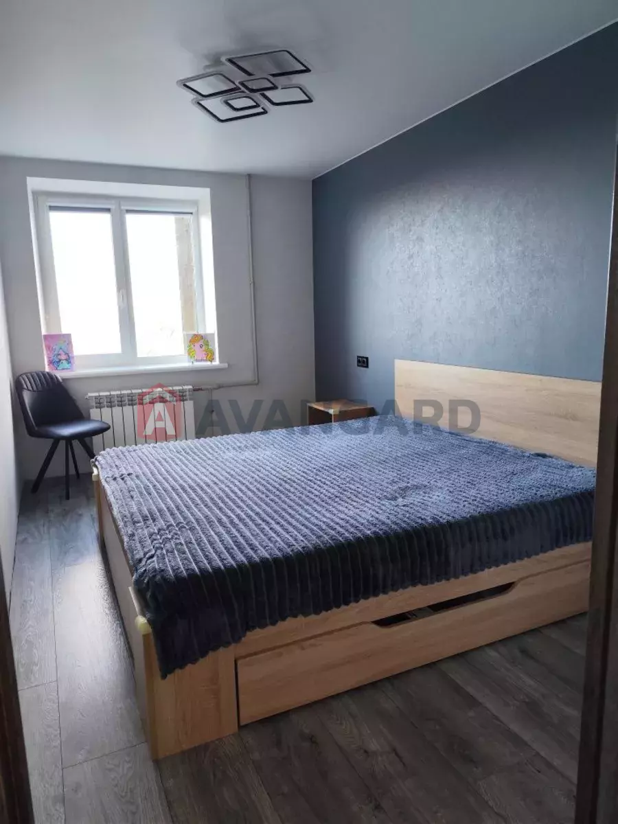 2 ��. ��������, 48/-/6 ��. �., 8/9 ������ ���� 7