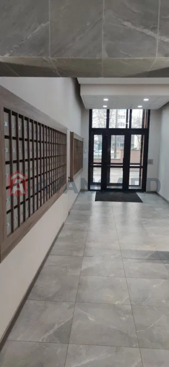 1 ��. ��������, 70/-/15 ��. �., 26/26 ������ ���� 21