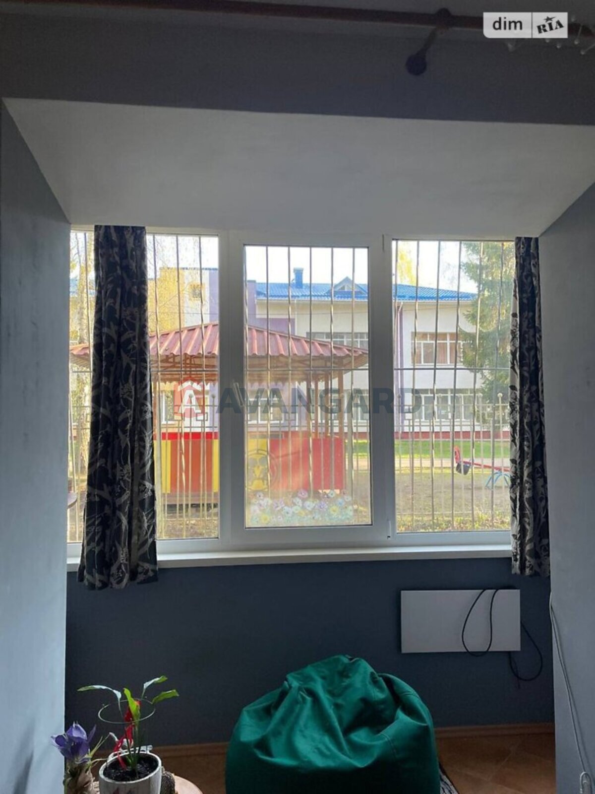 2 ��. ��������, 51/-/9 ��. �., 1/5 ������ ���� 12