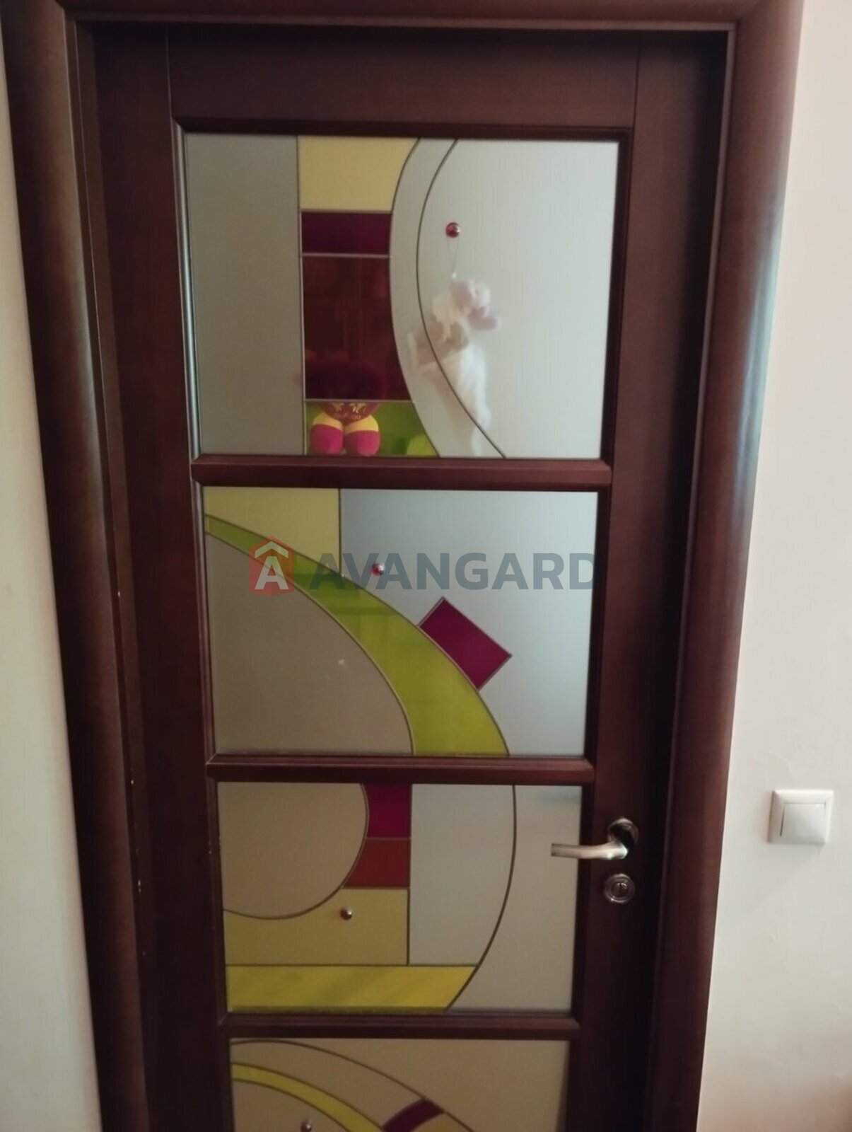 2 ����. ��������, 46/28/7 ��. �., 3/5 ���� ���� 10