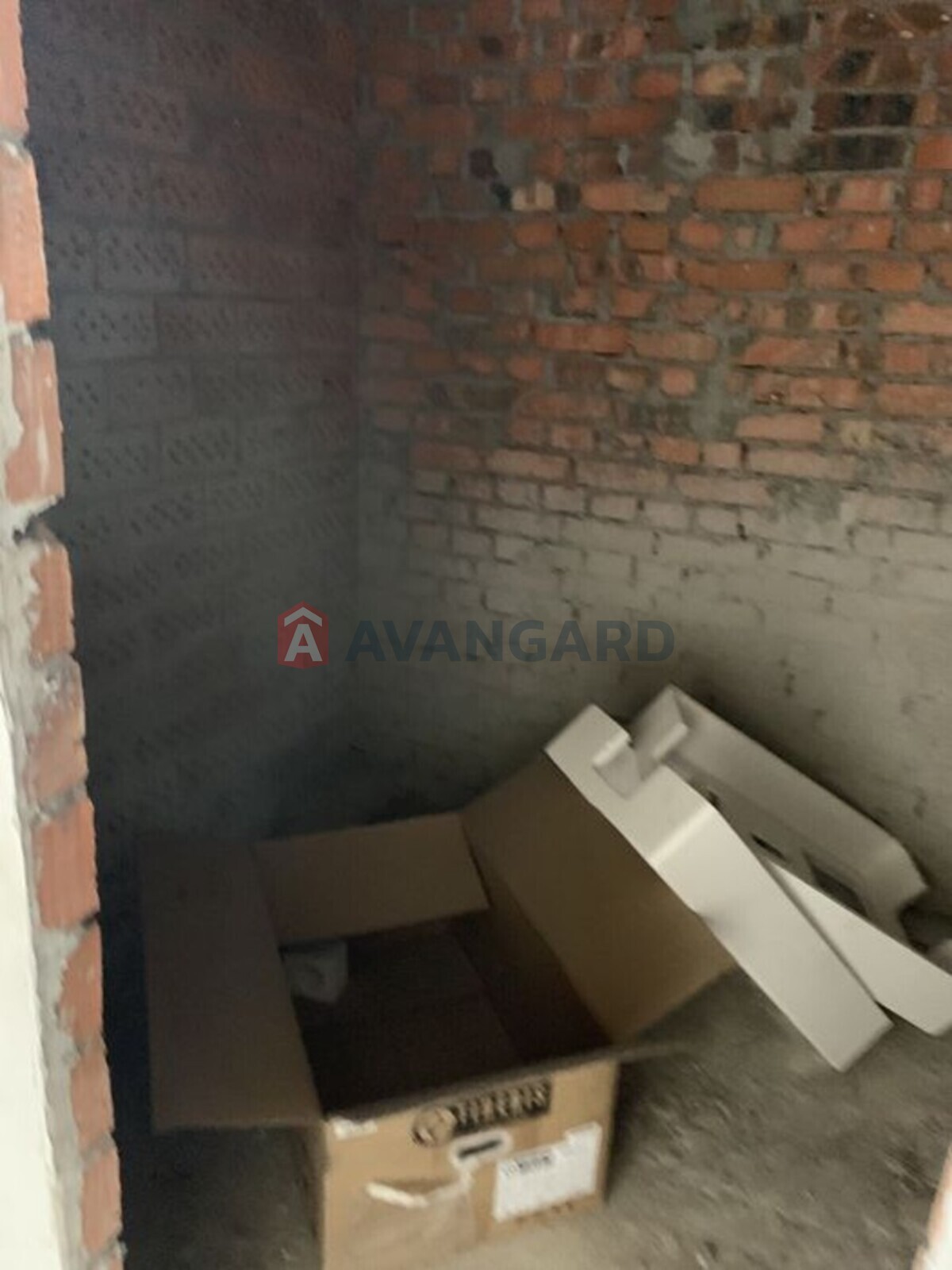 1 ��. ��������, 36/-/8 ��. �., 5/9 ������ ���� 6