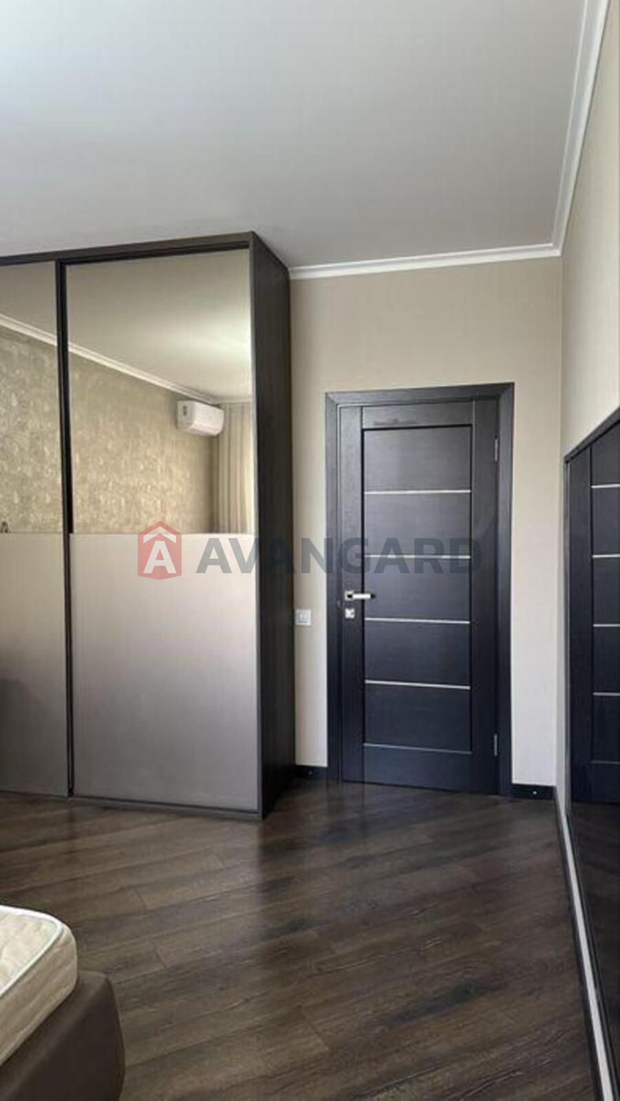 2 ��. ��������, 60/-/20 ��. �., 7/25 ������ ���� 12