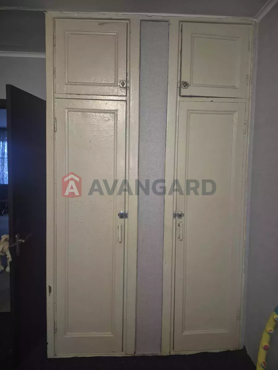 3 ��. ��������, 59/-/6 ��. �., 5/5 ������ ���� 7