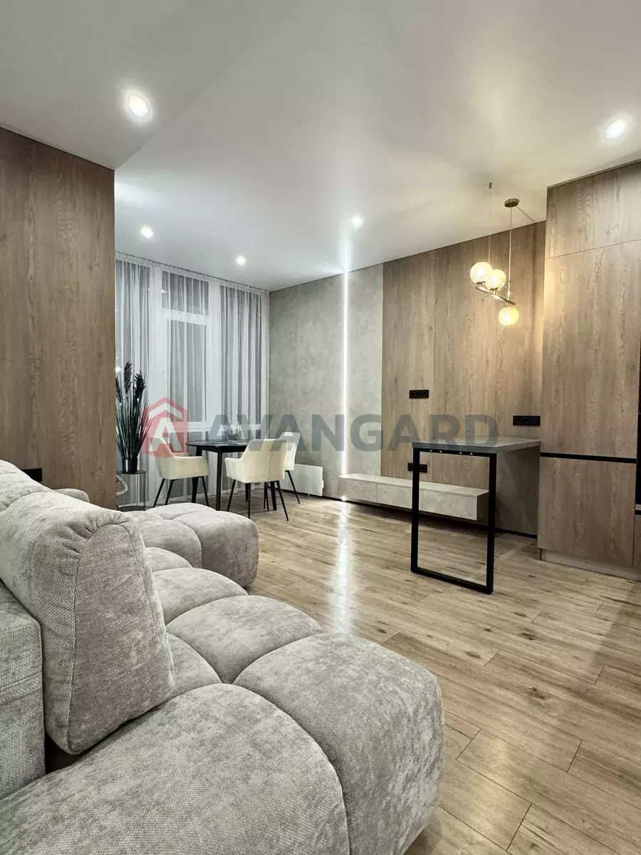 2 ��. ��������, 50/-/24 ��. �., 9/16 ������ ���� 15