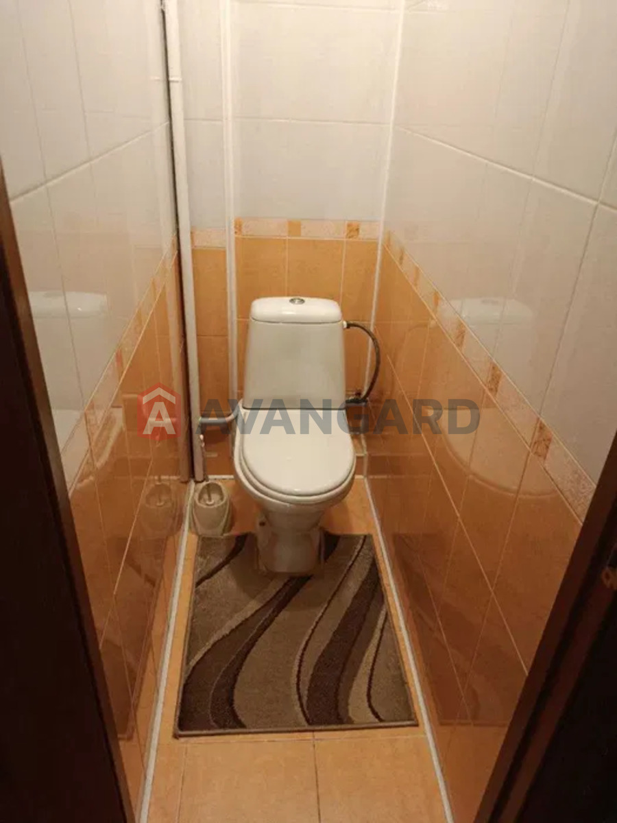 2 ��. ��������, 48/-/6 ��. �., 3/5 ������ ���� 19