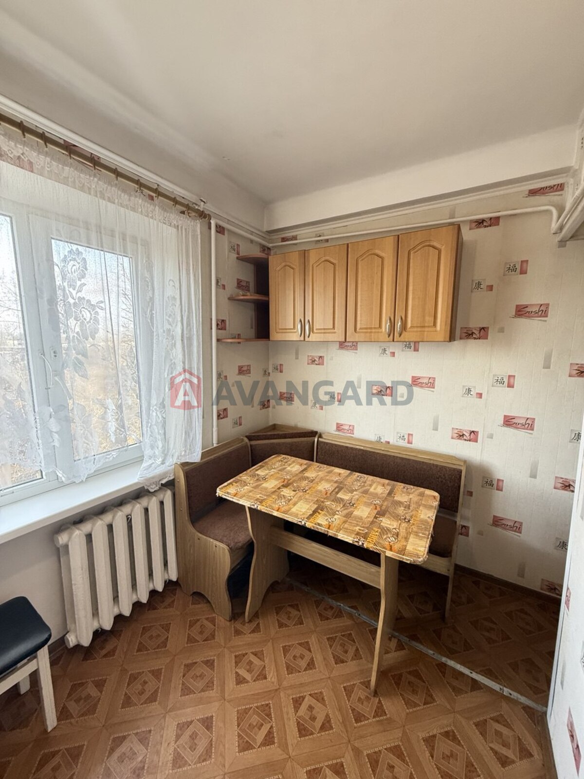 2 ��. ��������, 42/-/6 ��. �., 5/5 ������ ���� 10